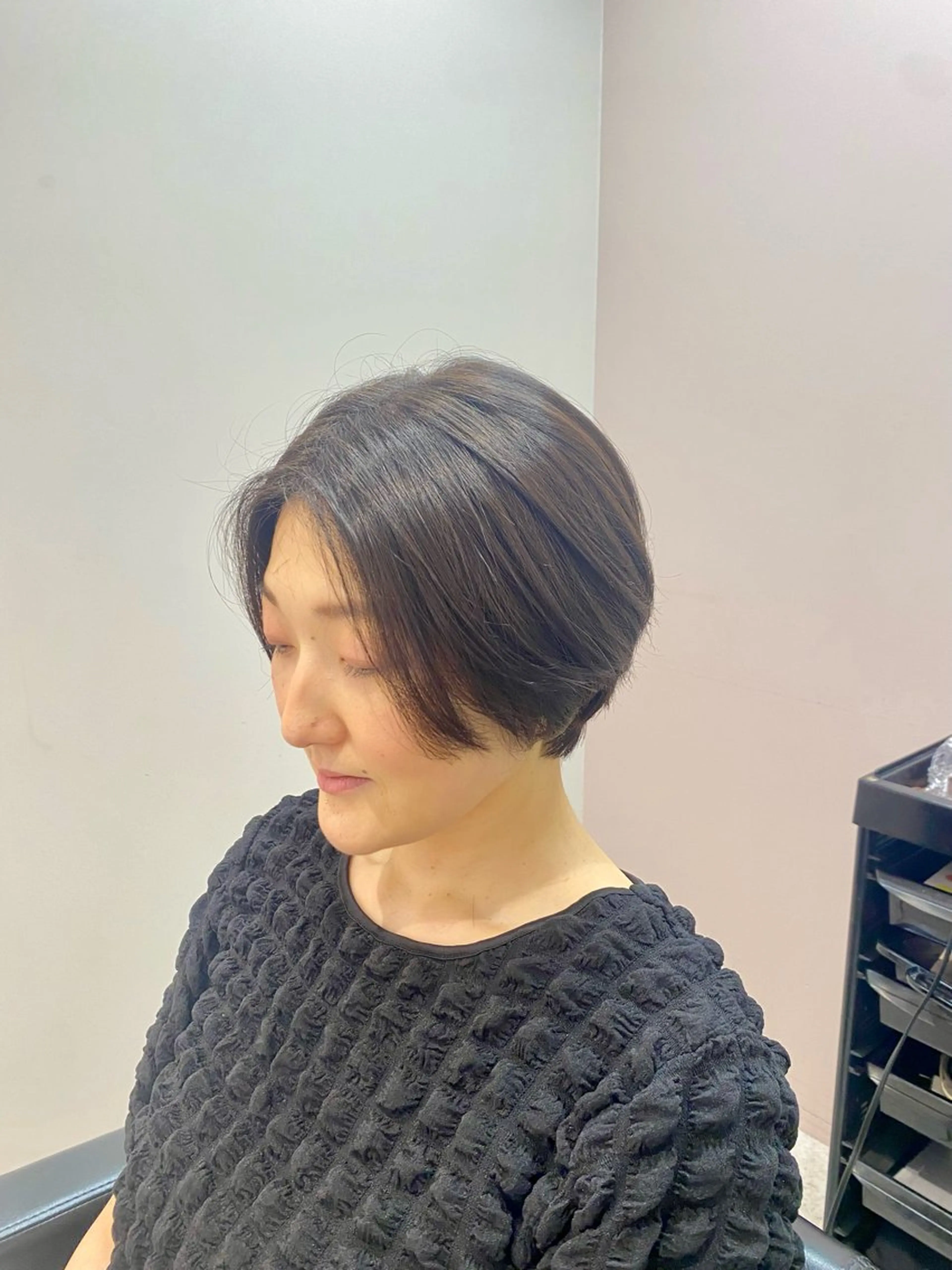 ショート カラー ブラウンカラー オリーブブラウン 韓国🇰🇷艶髪 ケアカラーSHURIのヘアスタイル