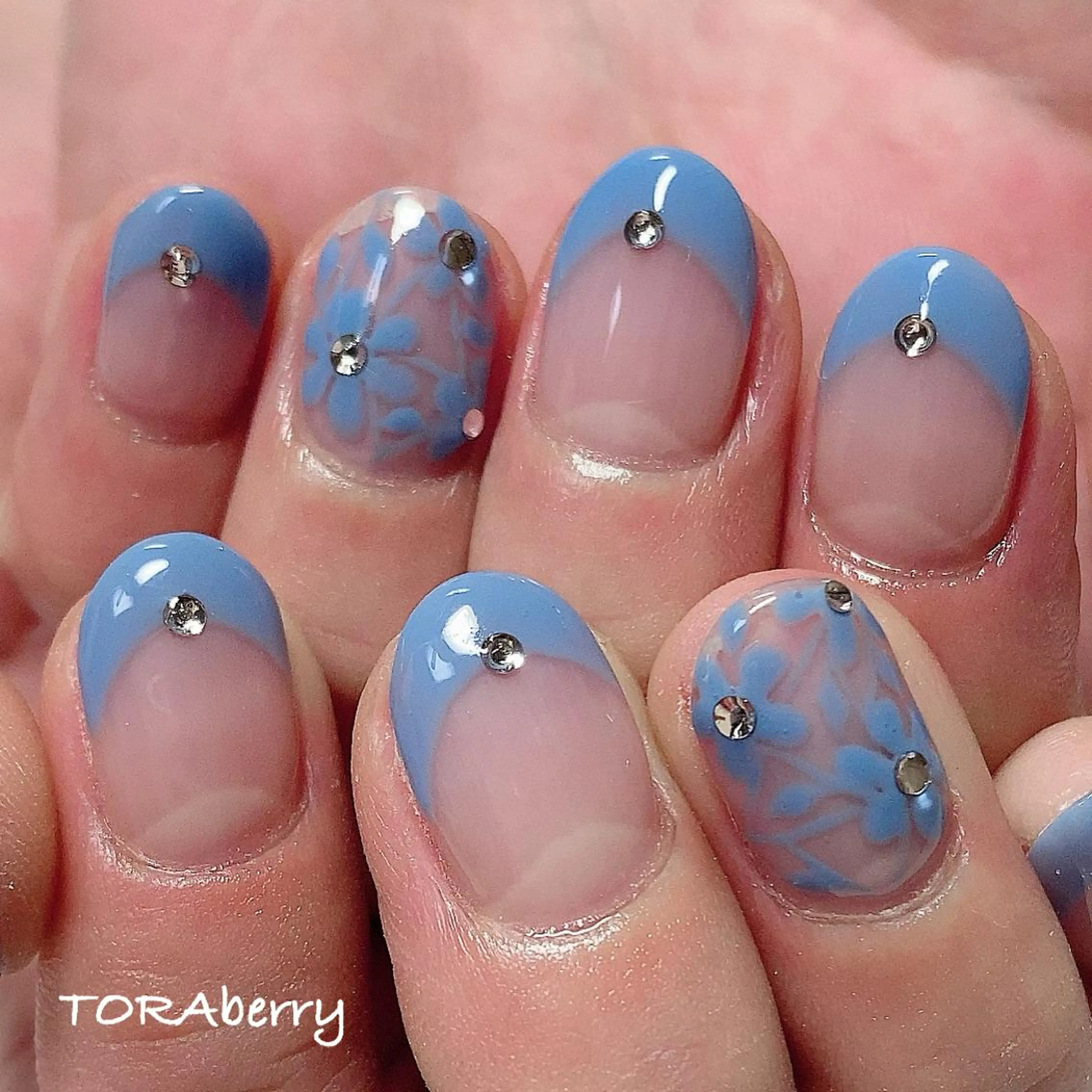 ネイル フラワーネイル レース ハンドネイル ネイリスト なつみのネイルデザイン