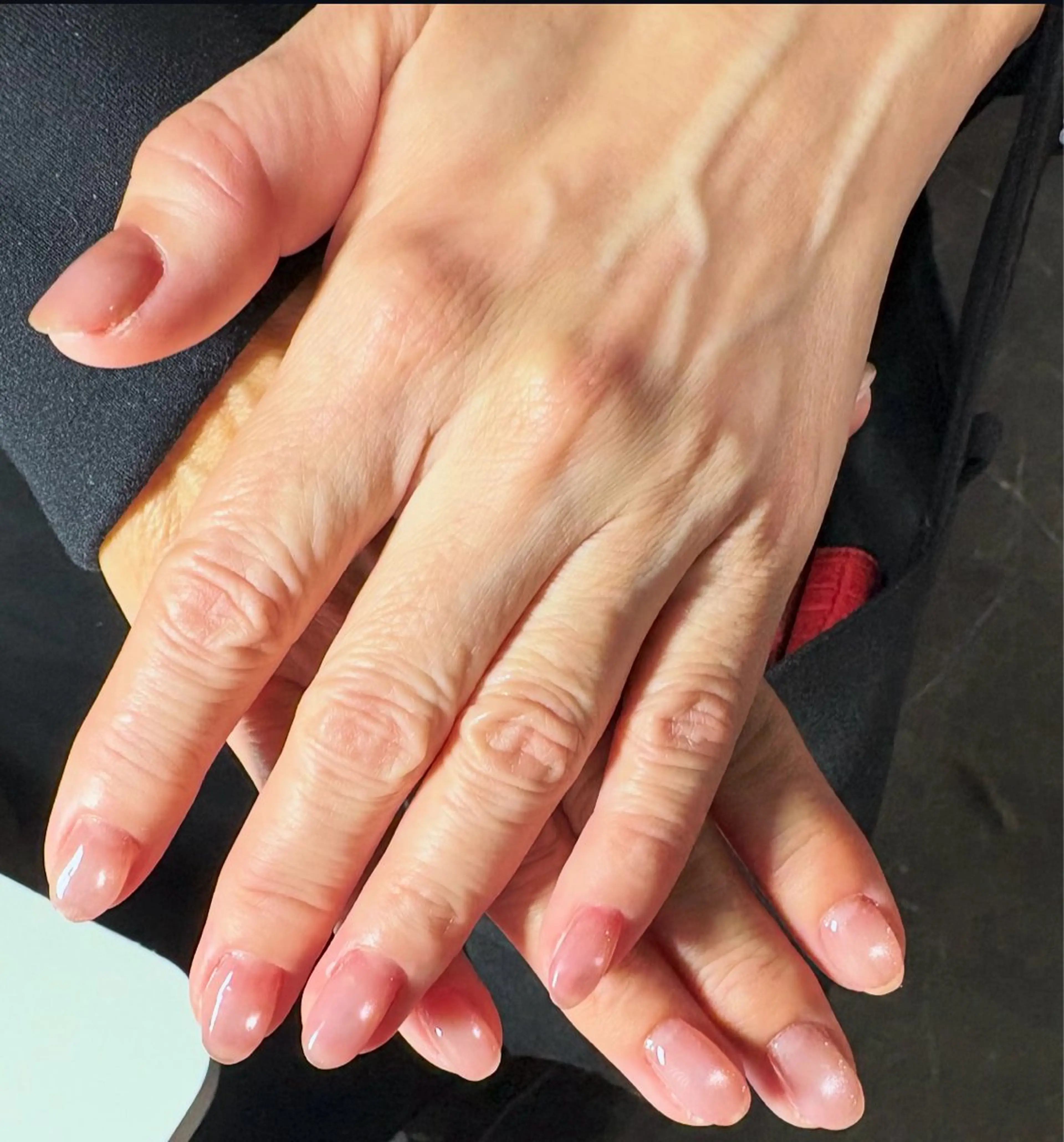 ネイル Anewzel アニュッツェルのネイルデザイン