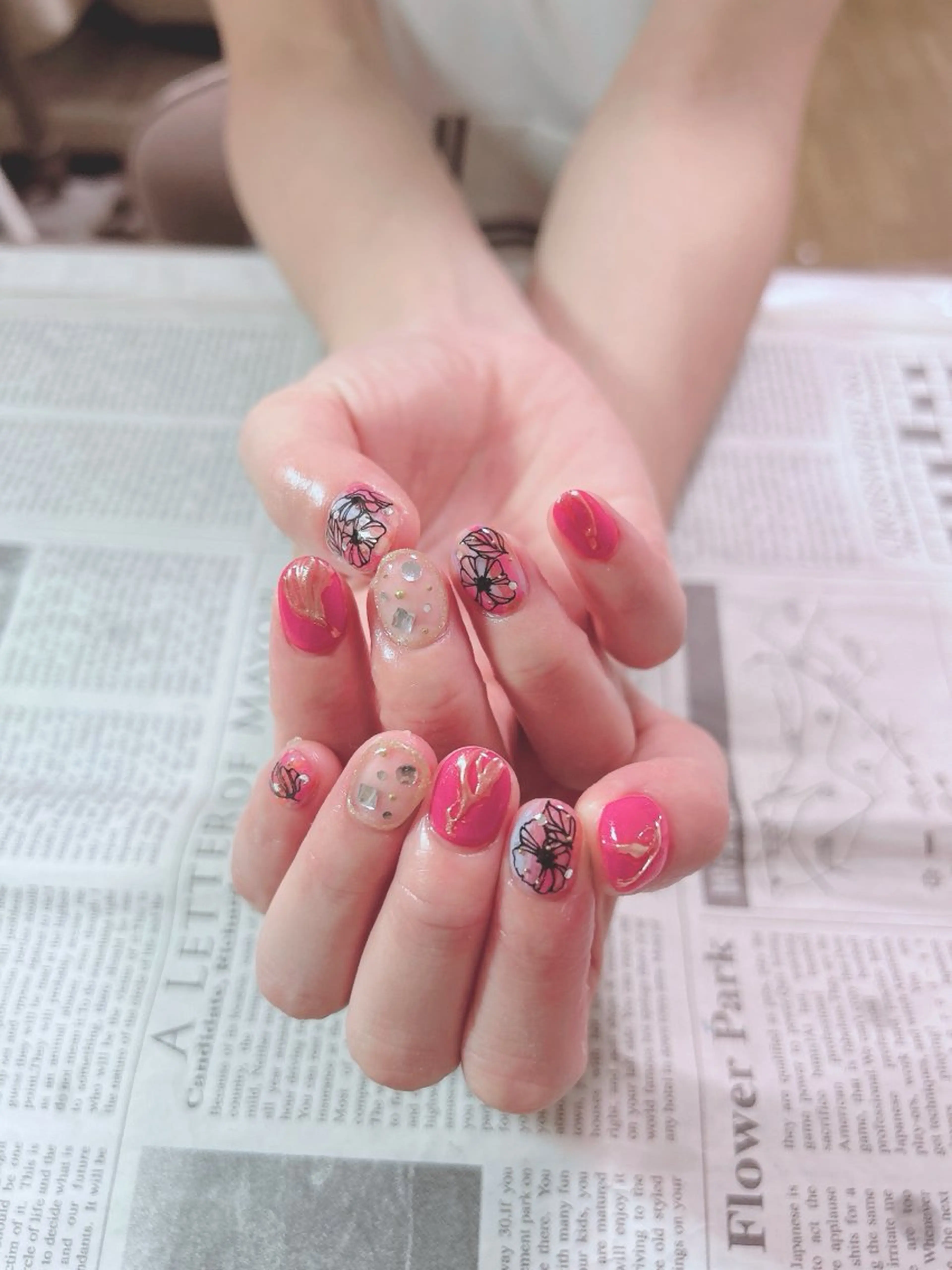 ネイル ミラーネイル ハンドネイル ハンドケア 森山 舞のネイルデザイン