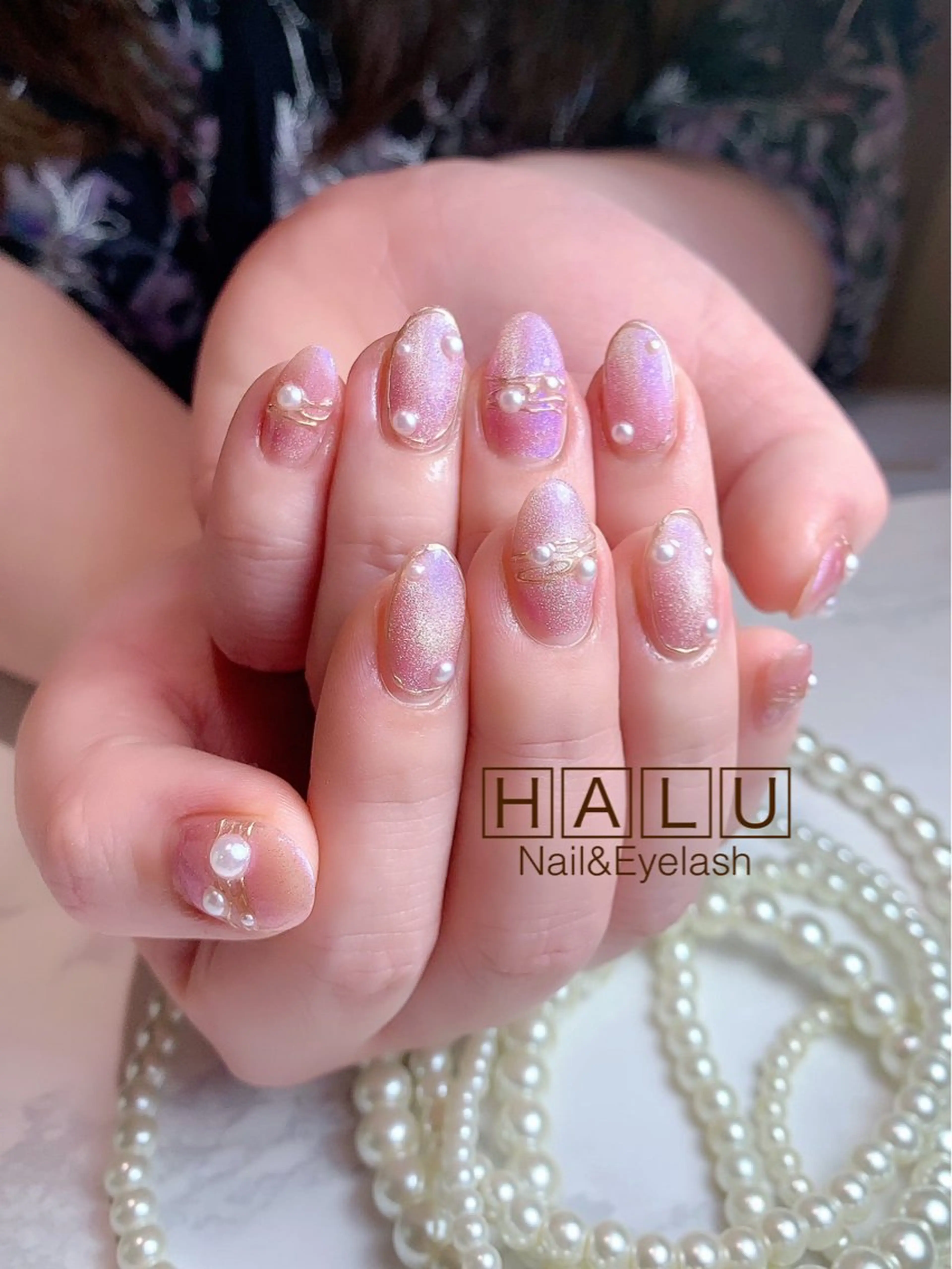 ネイル ミラーネイル HALU ハルのネイルデザイン