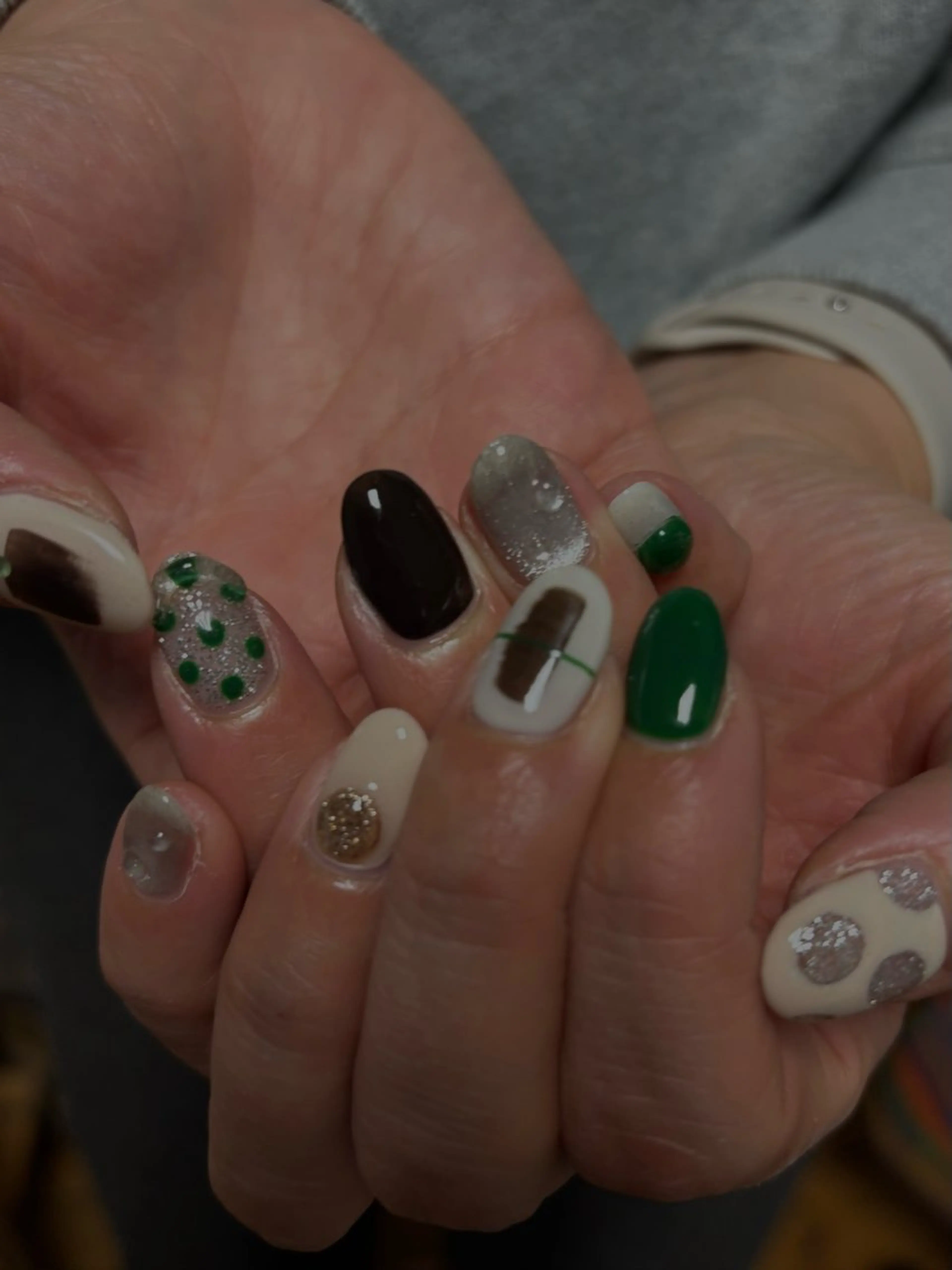 ネイル ハンドネイル 爪塗屋 さんのネイルデザイン