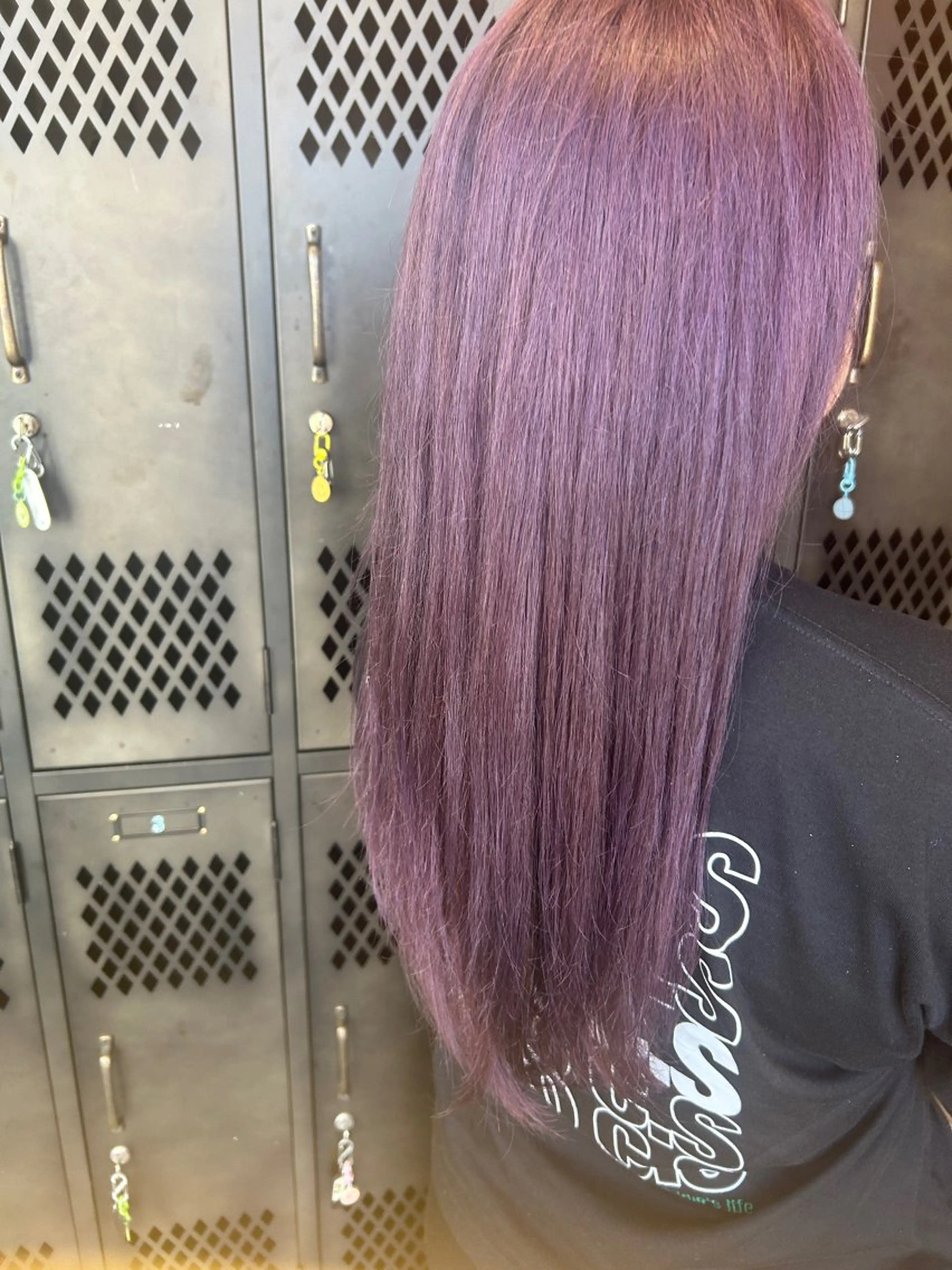 セミロング カラー 久木原 ゆりのヘアスタイル