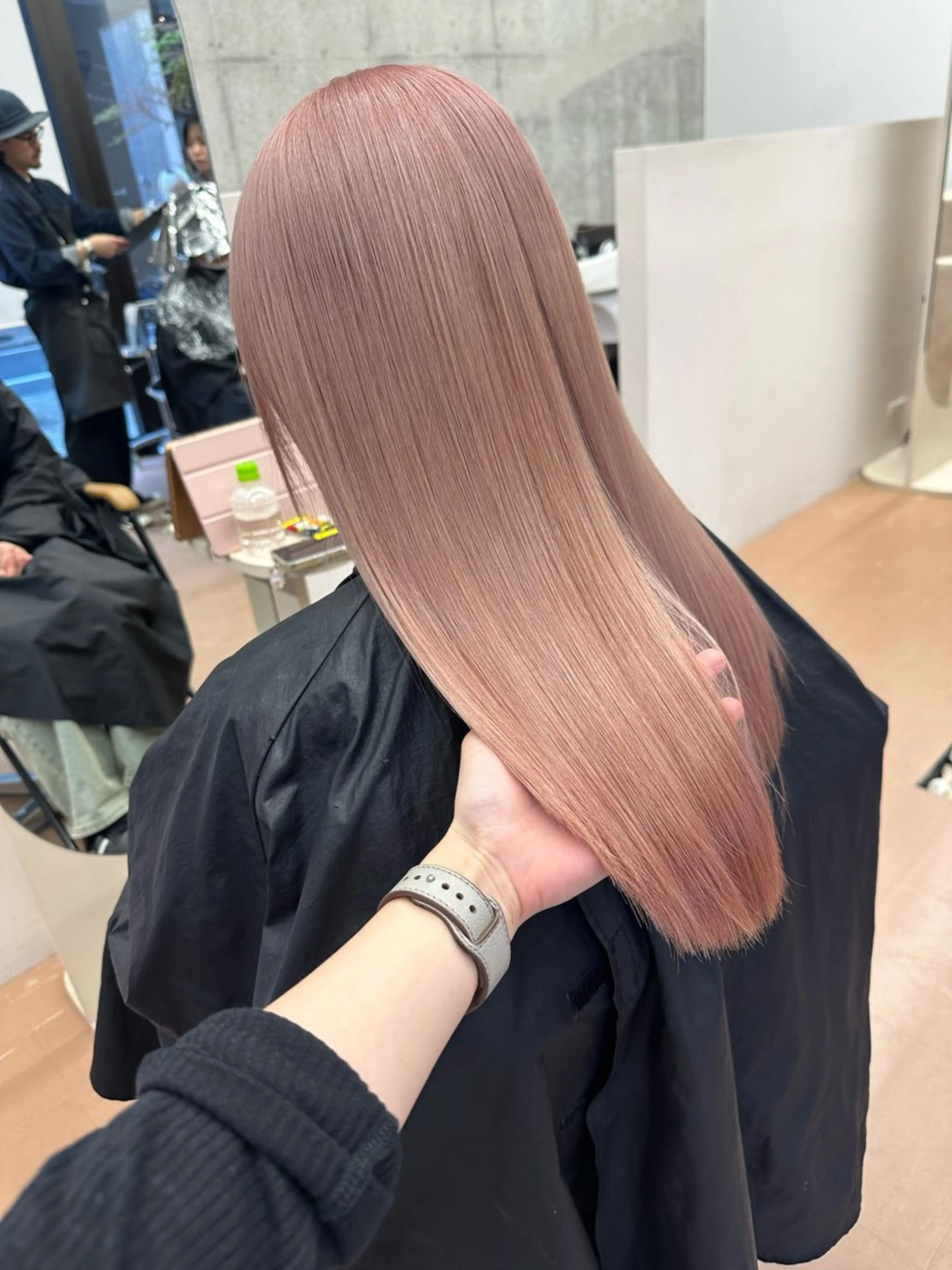 ロング カラー ブリーチ トリートメント ヘアカラー 森本 笑のヘアスタイル