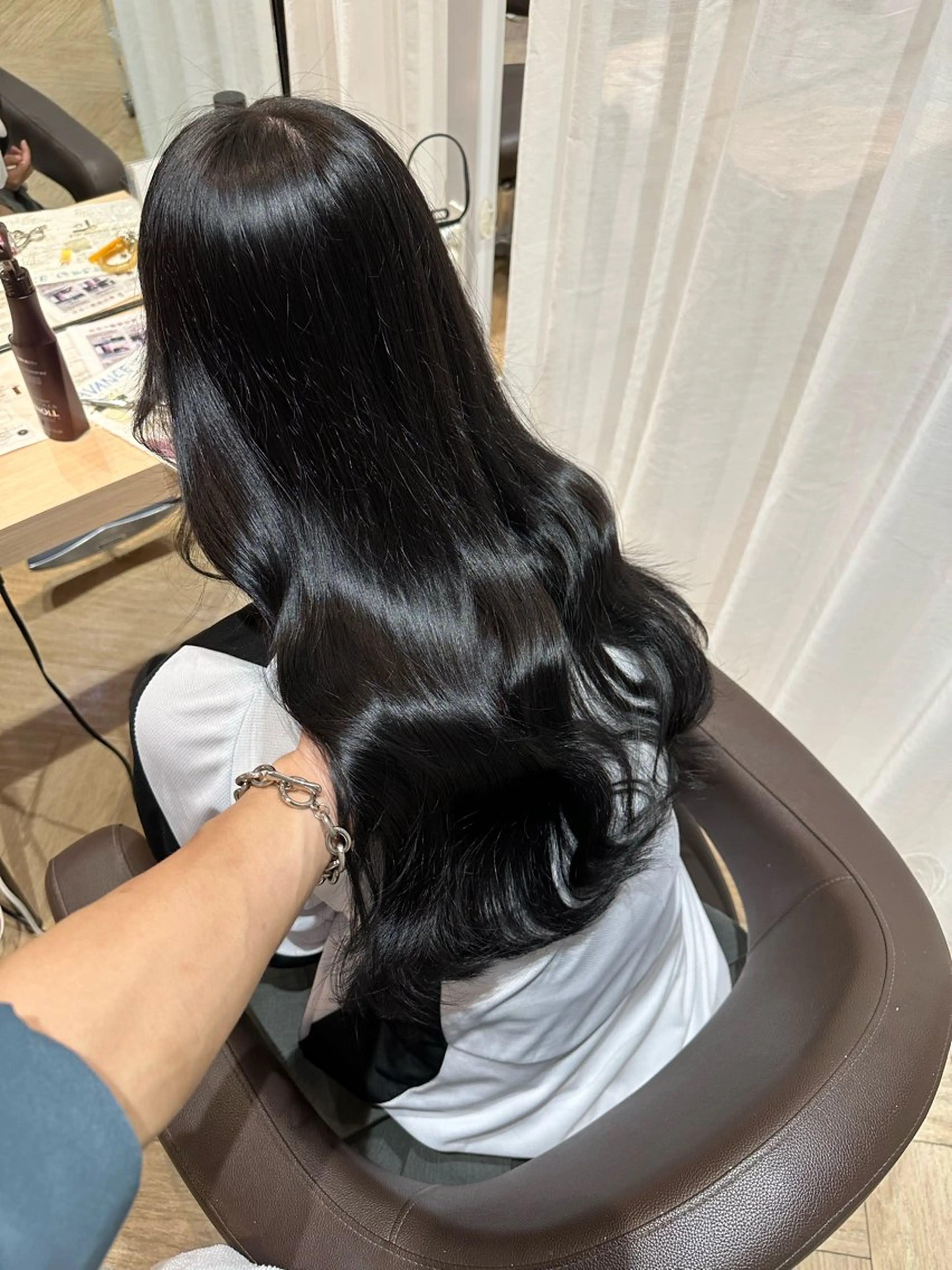 ロング カラー AVANCE田中 稜大のヘアスタイル