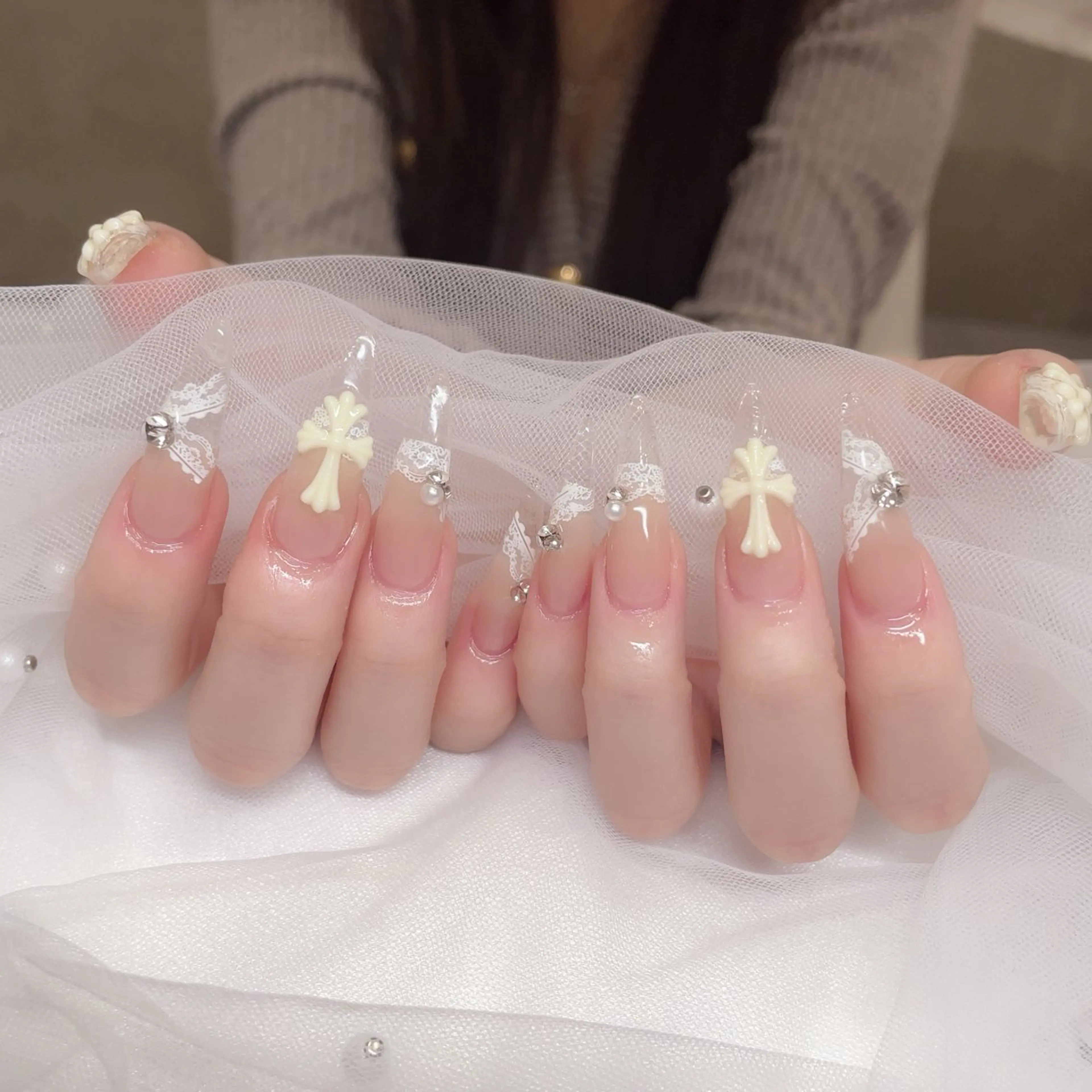 ネイル レース ロングネイル ハンドネイル minami🎀 矢場町ネイルのネイルデザイン