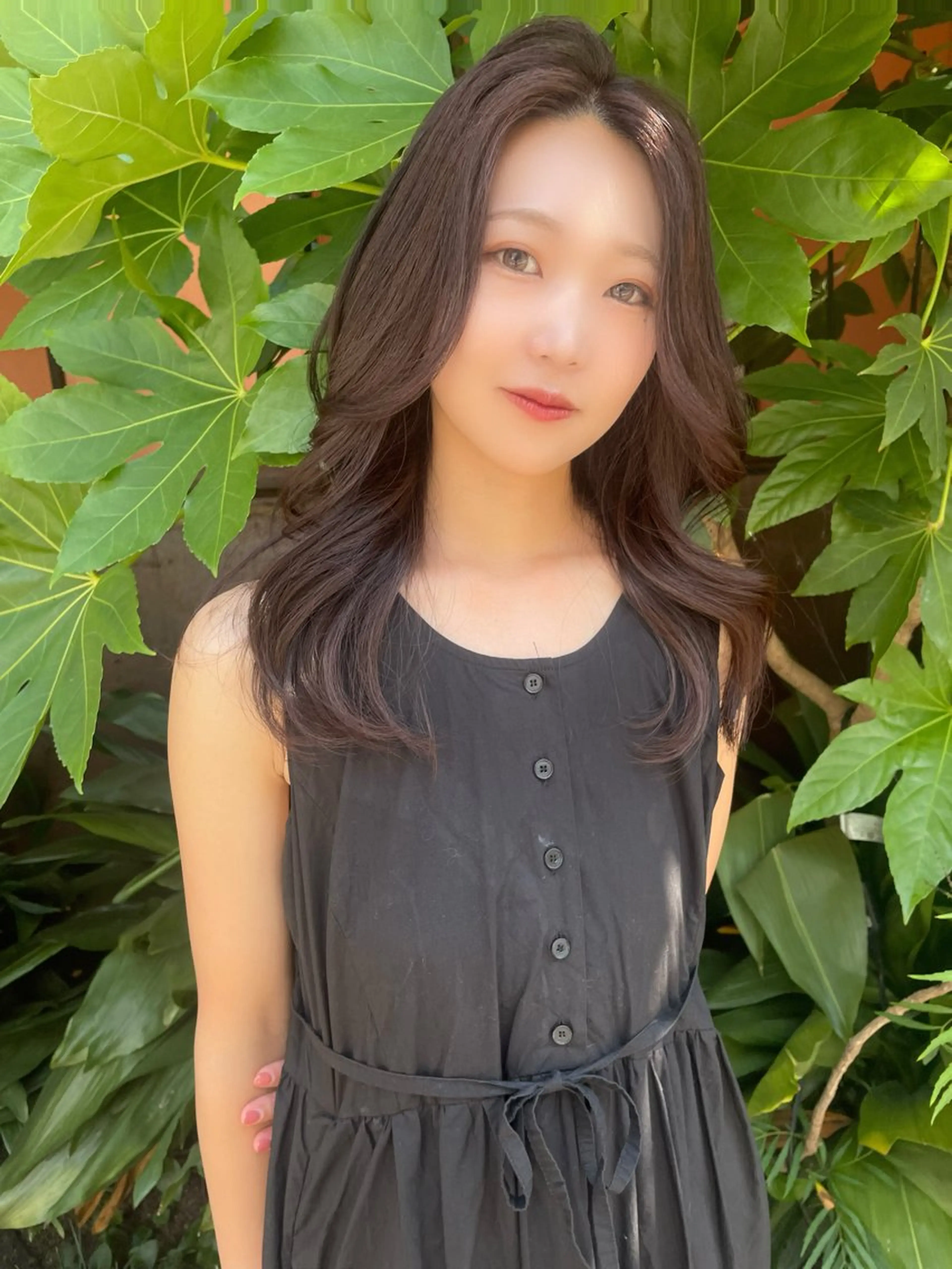 カラー AIRI layer cut hairのヘアスタイル