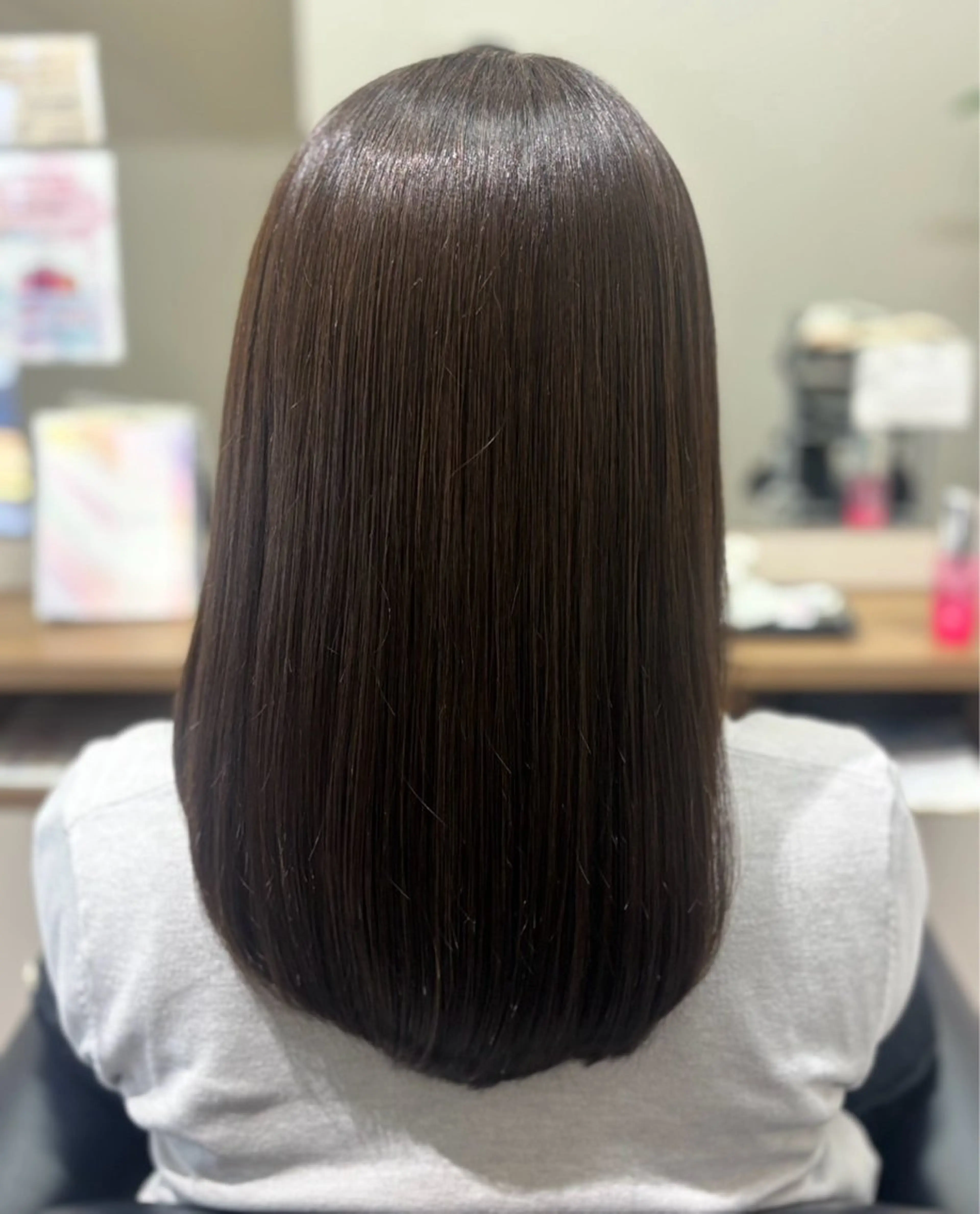 ミディアム カラー ブラウンカラー 透明感カラー ダークブラウン グラデーションカラー カット ヘアカラー 佐藤里菜🎀 /モデル募集してますのヘアスタイル