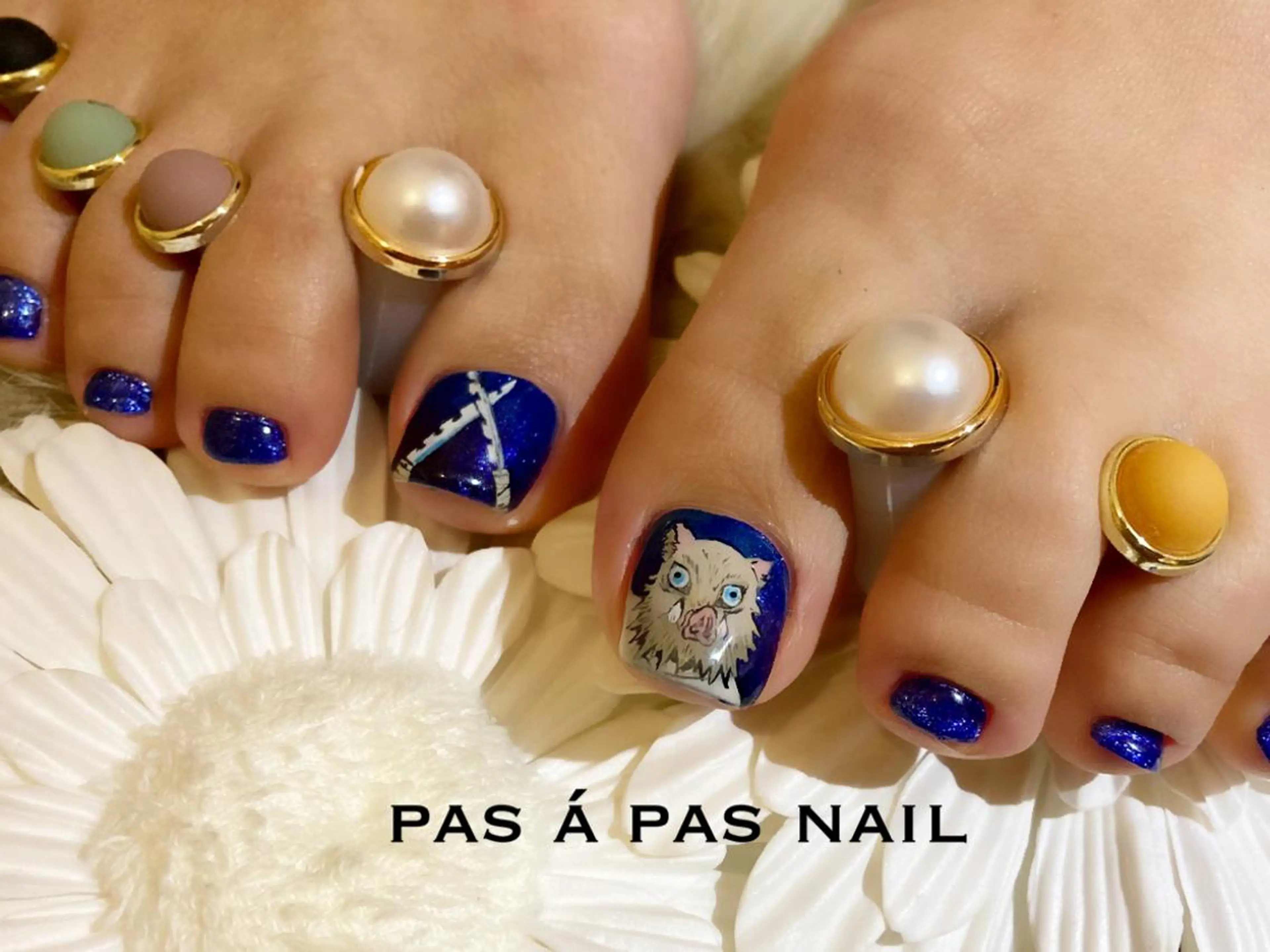 ネイル Yakko pas á pasのネイルデザイン