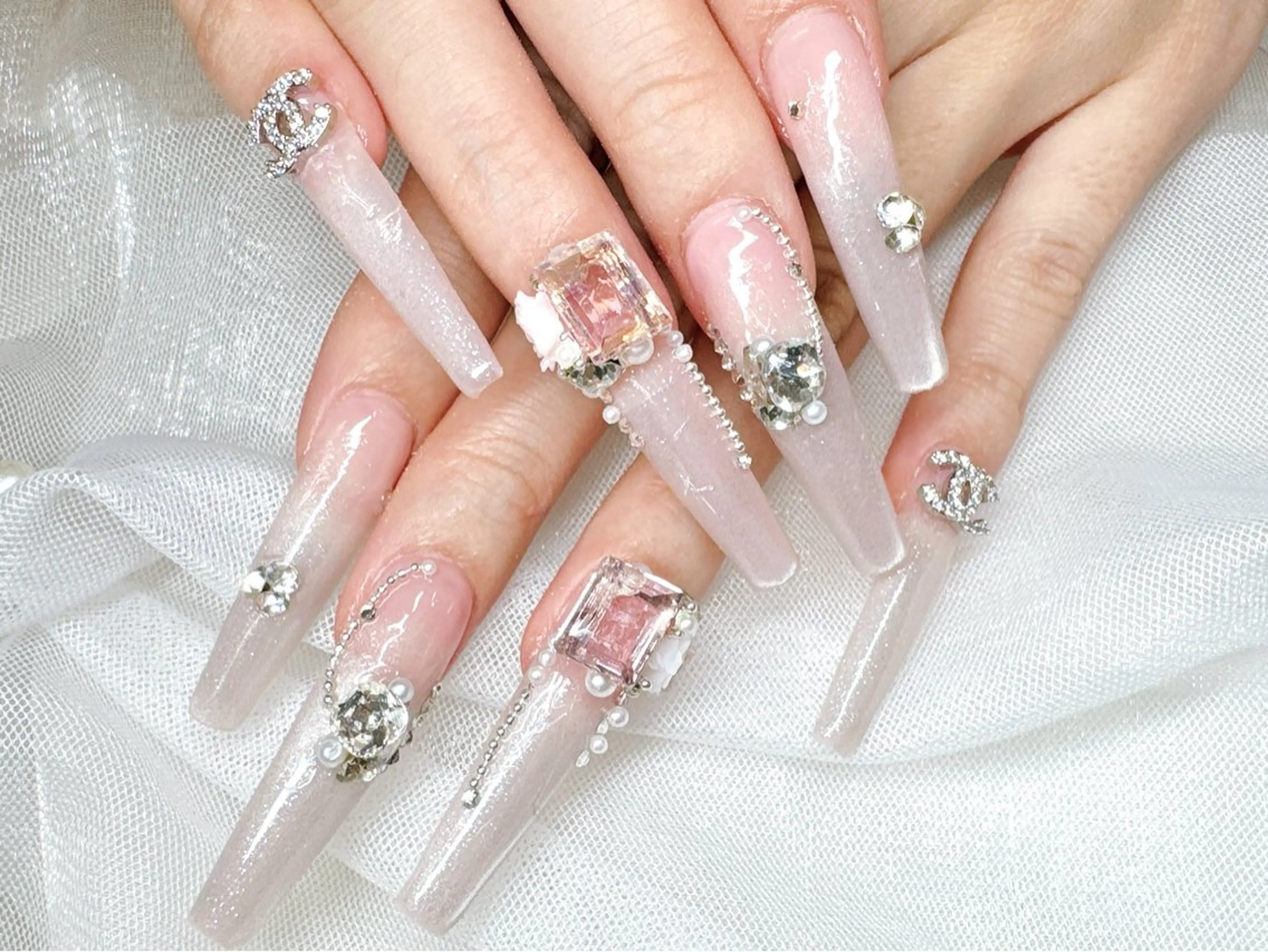 ネイル ハンドネイル ハンドケア minami ネイルのネイルデザイン