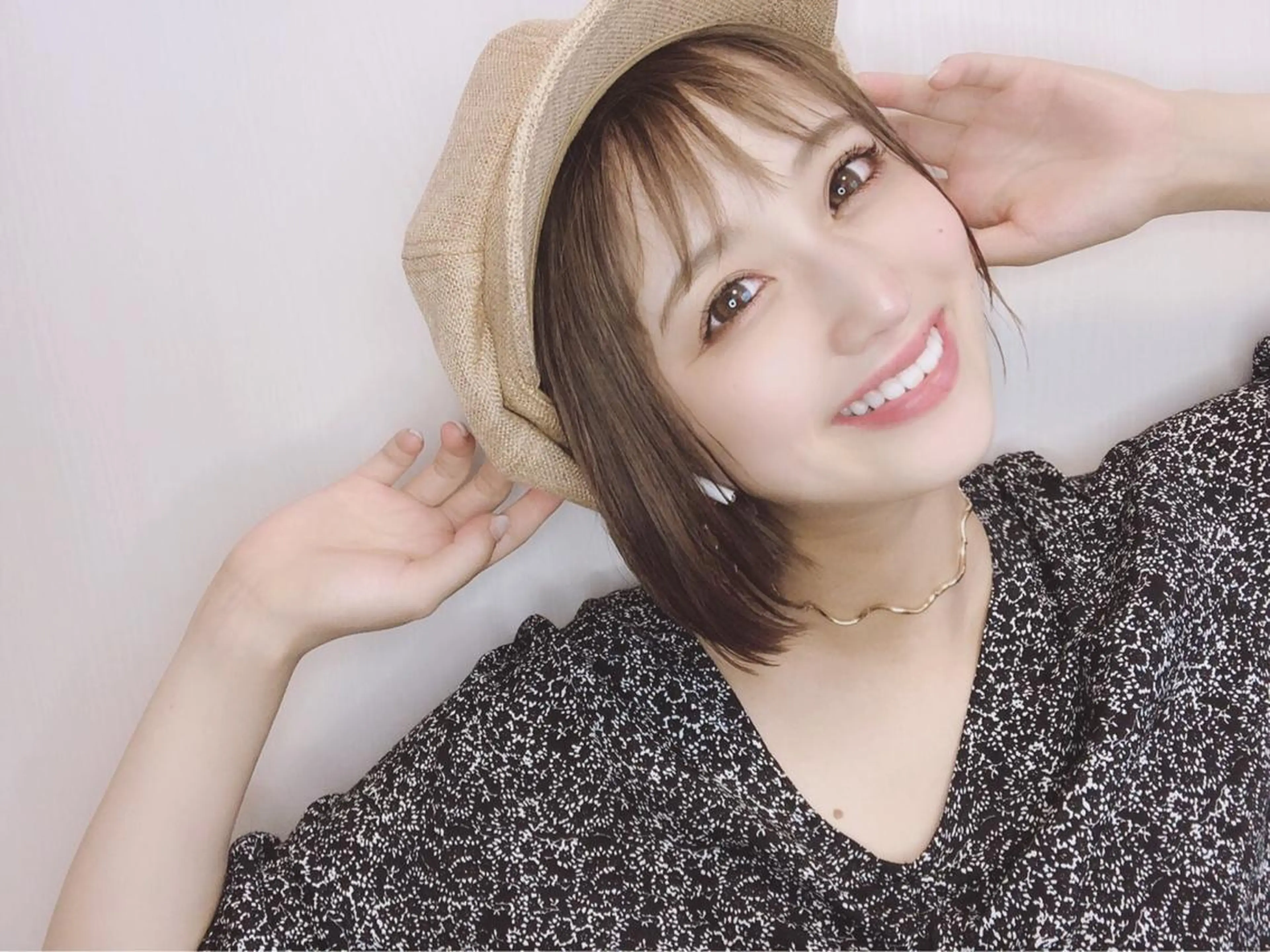 ミディアム ボブ/縮毛矯正/ レイヤー/塚田のヘアスタイル