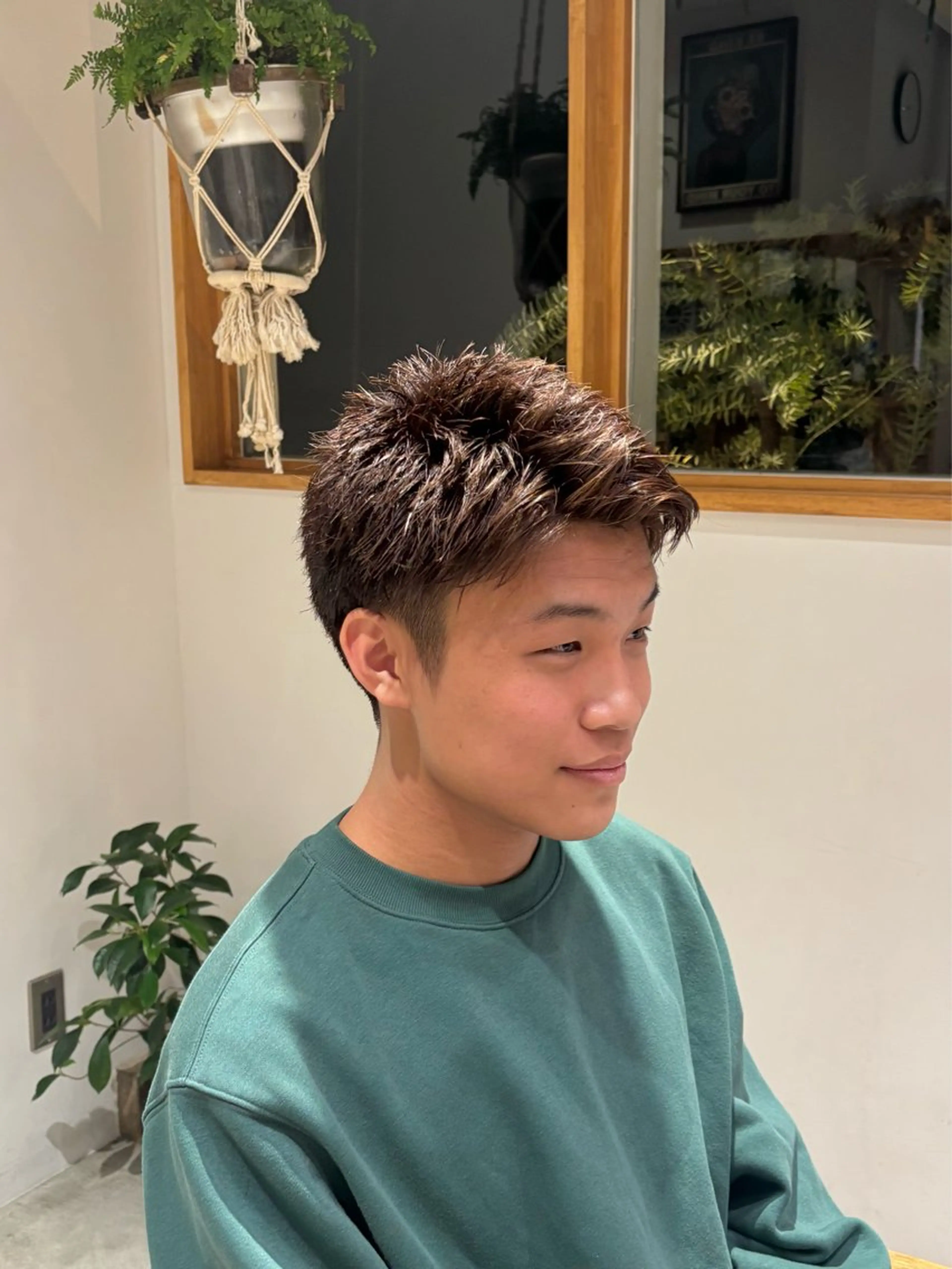 カラー メンズ パライソ南公園店 神津 由依のヘアスタイル