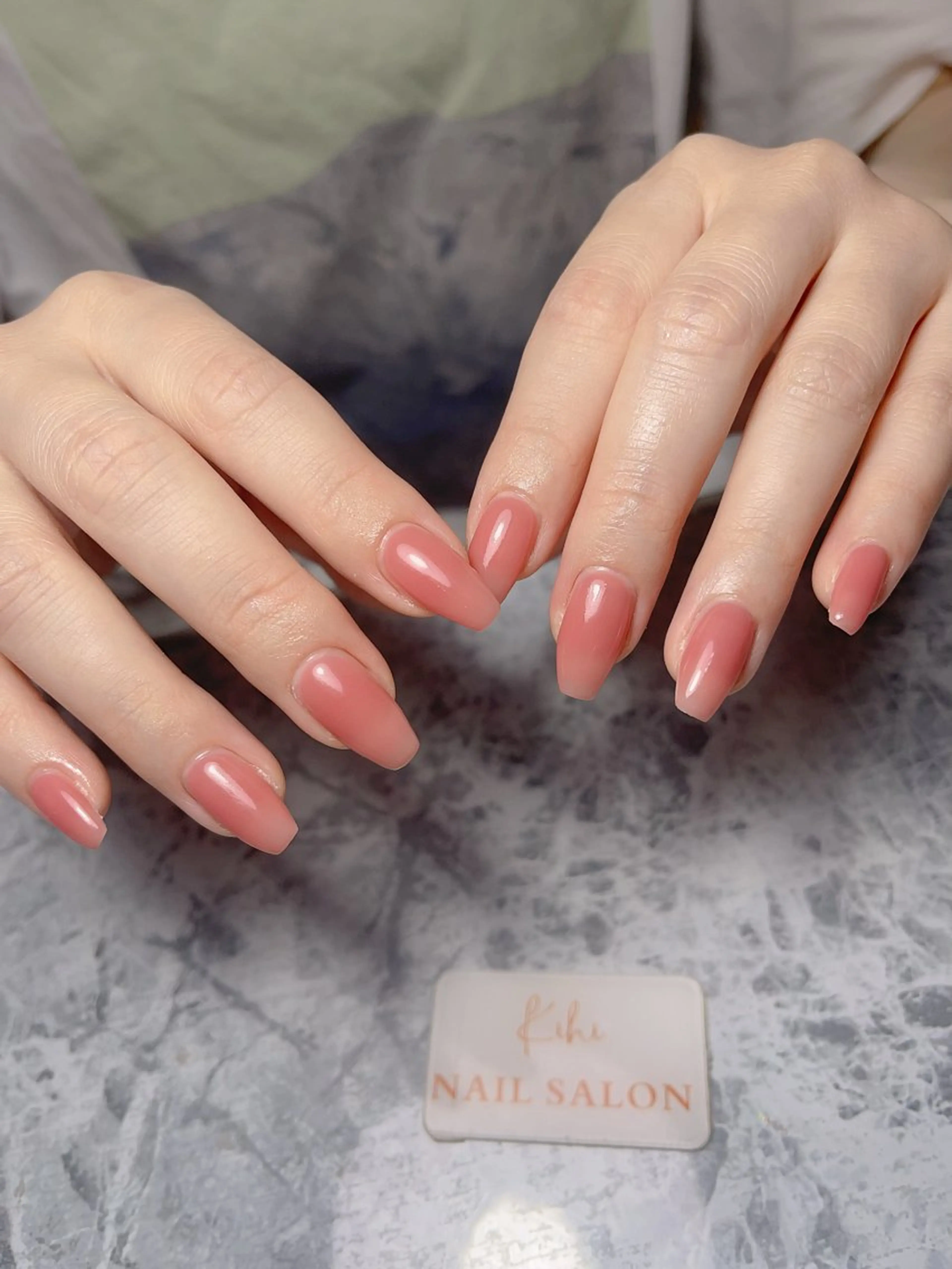 ネイル アートネイル フレンチネイル ジェルネイル グラデーション 韓国ネイル ハンドネイル 💕鈴木ユリ パラジェル/オフ無料のネイルデザイン