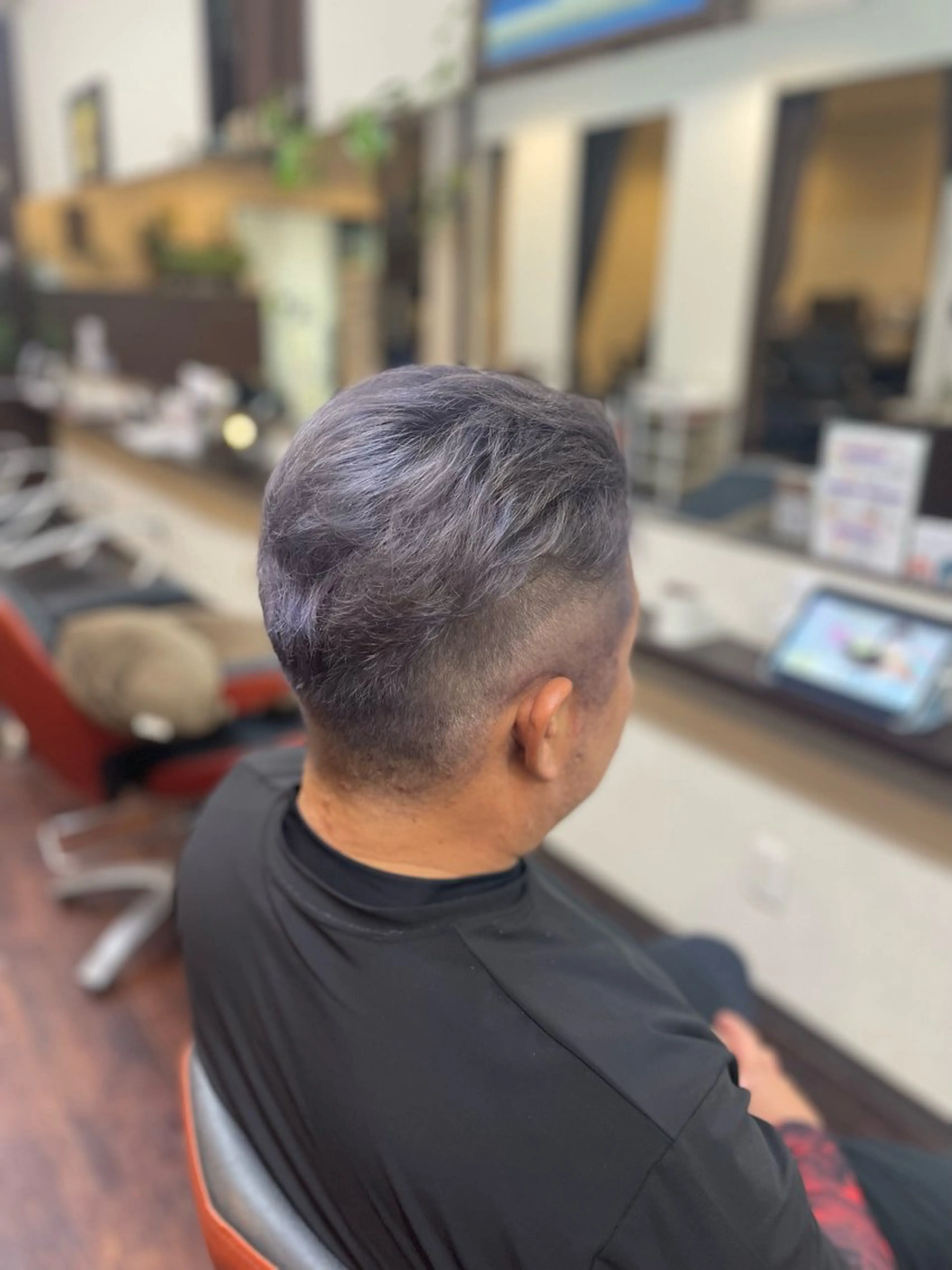 カラー メンズ メンズブリーチ ブリーチ カット ヘアカラー 🫧AMAN🫧 鈴木美佑のヘアスタイル