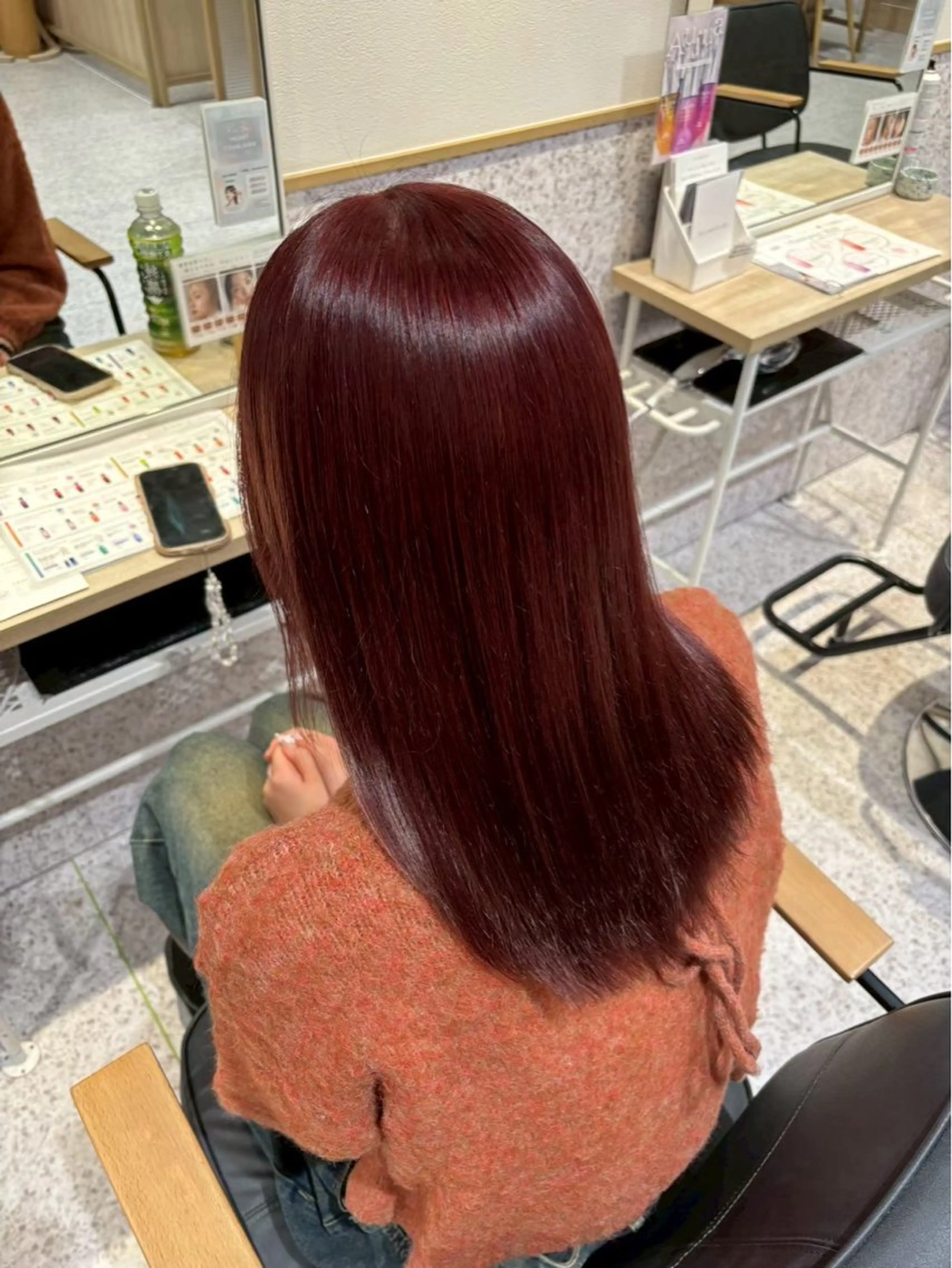 ミディアム 顔周りカット ハイライト 髪質改善 韓国風ヘア 縮毛矯正 ヘアカラー 艶カラー／ハイトーン ミサキのヘアスタイル
