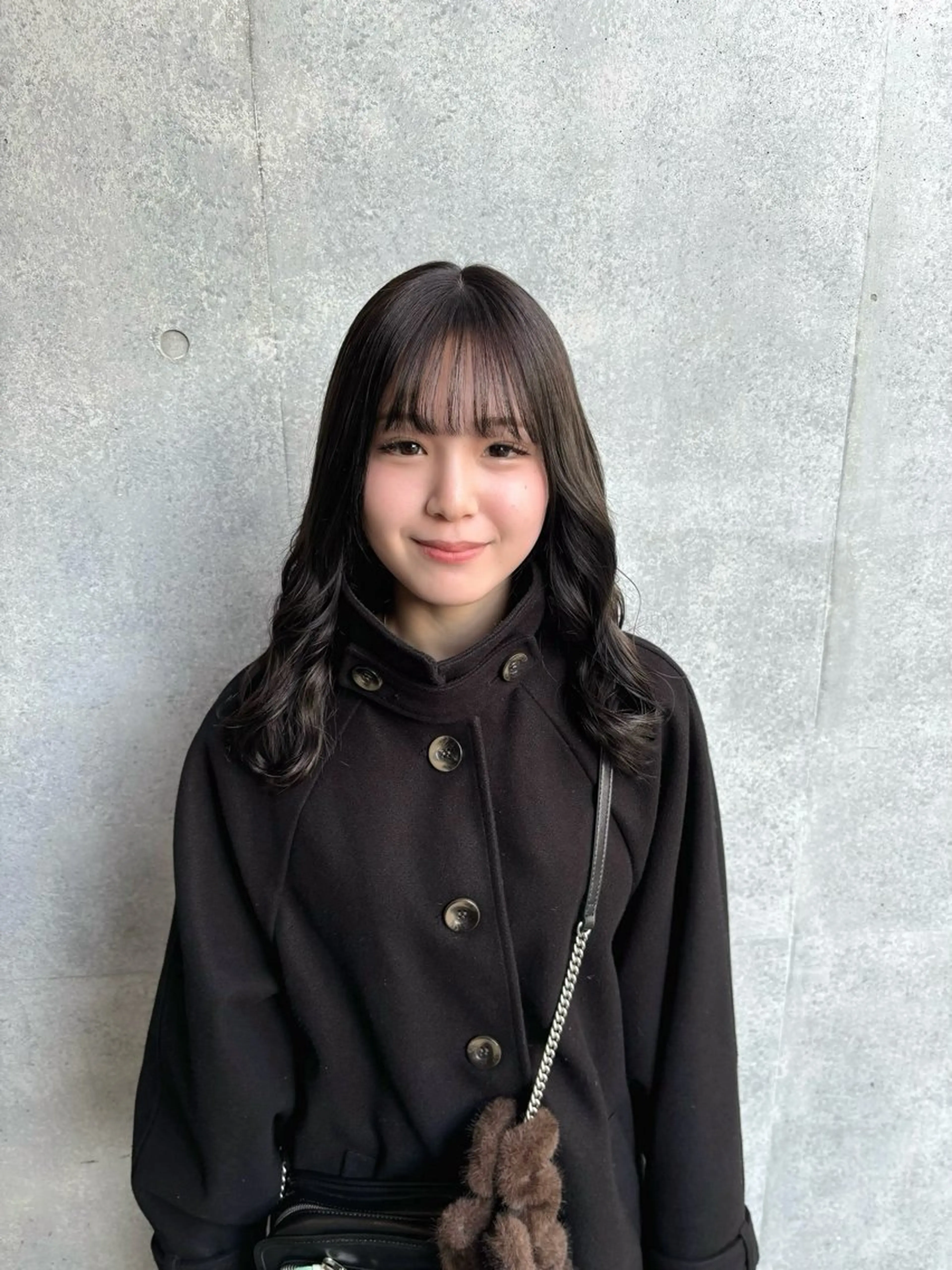 セミロング カラー ヘアカラー トリートメント 一目惚れ艶ハイトーン バンド/しほのヘアスタイル