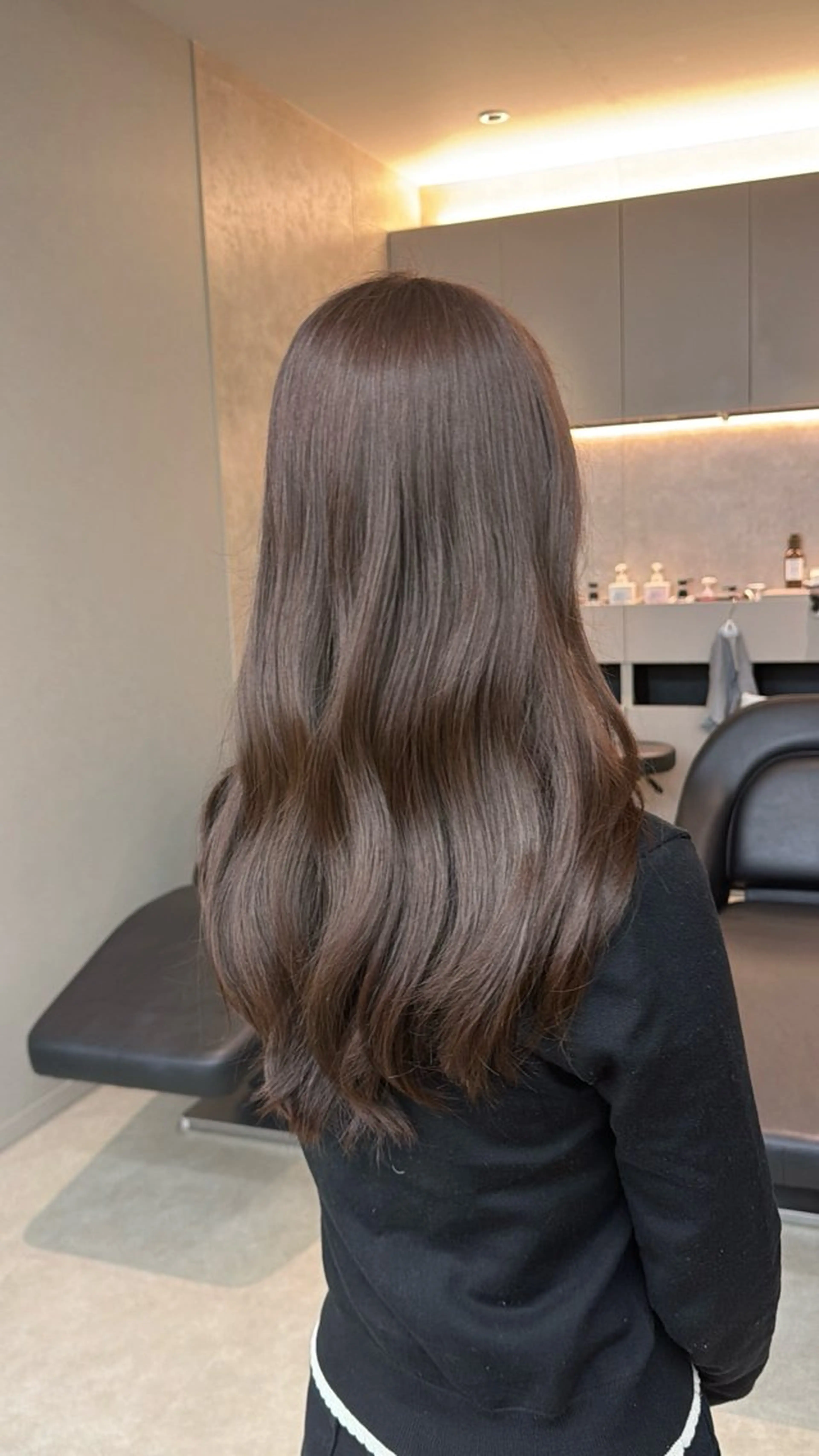 ロング チョコレートブラウン sand すみれのヘアスタイル