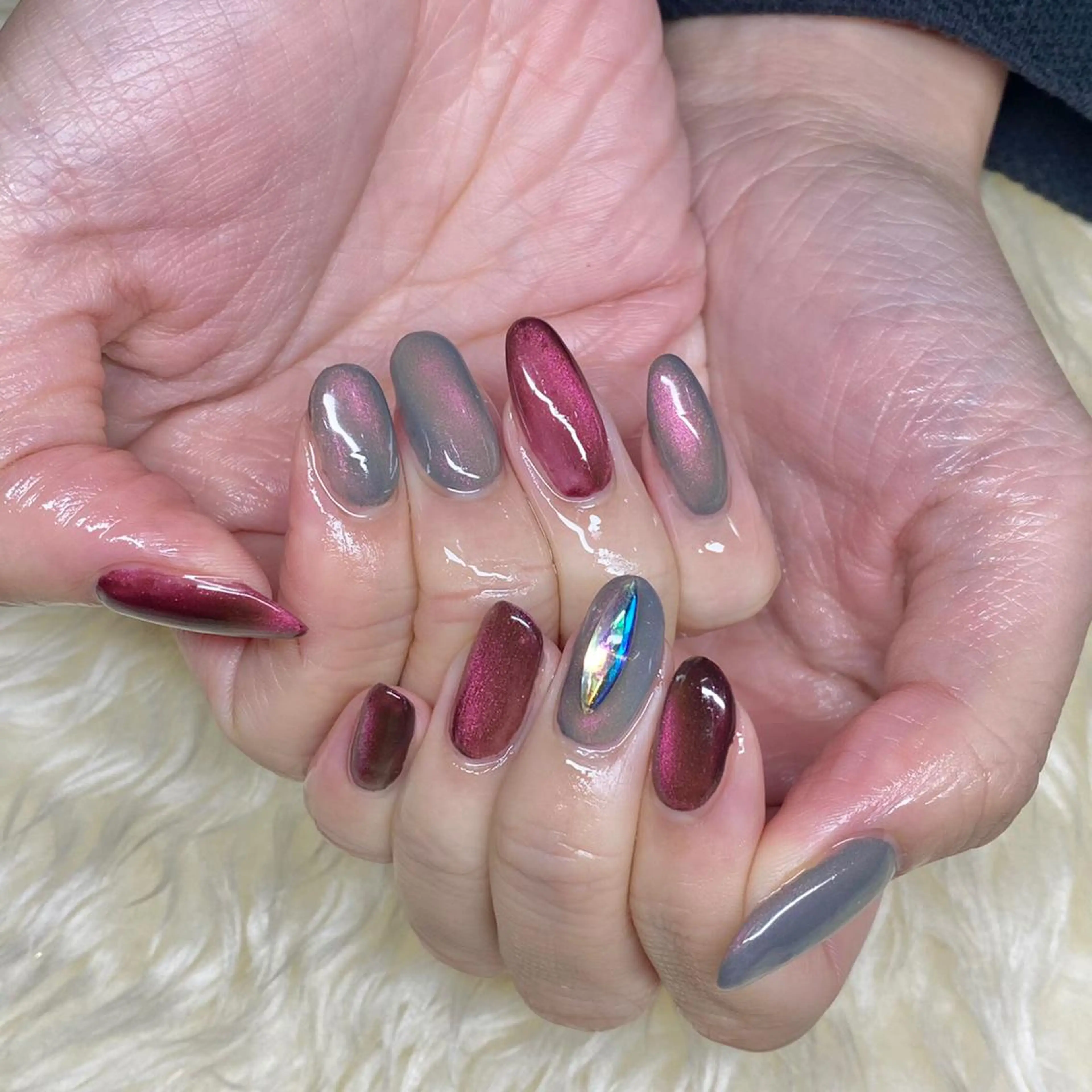 ネイル マグネットネイル ハンドネイル Nail&eye Belire 新宿のネイルデザイン