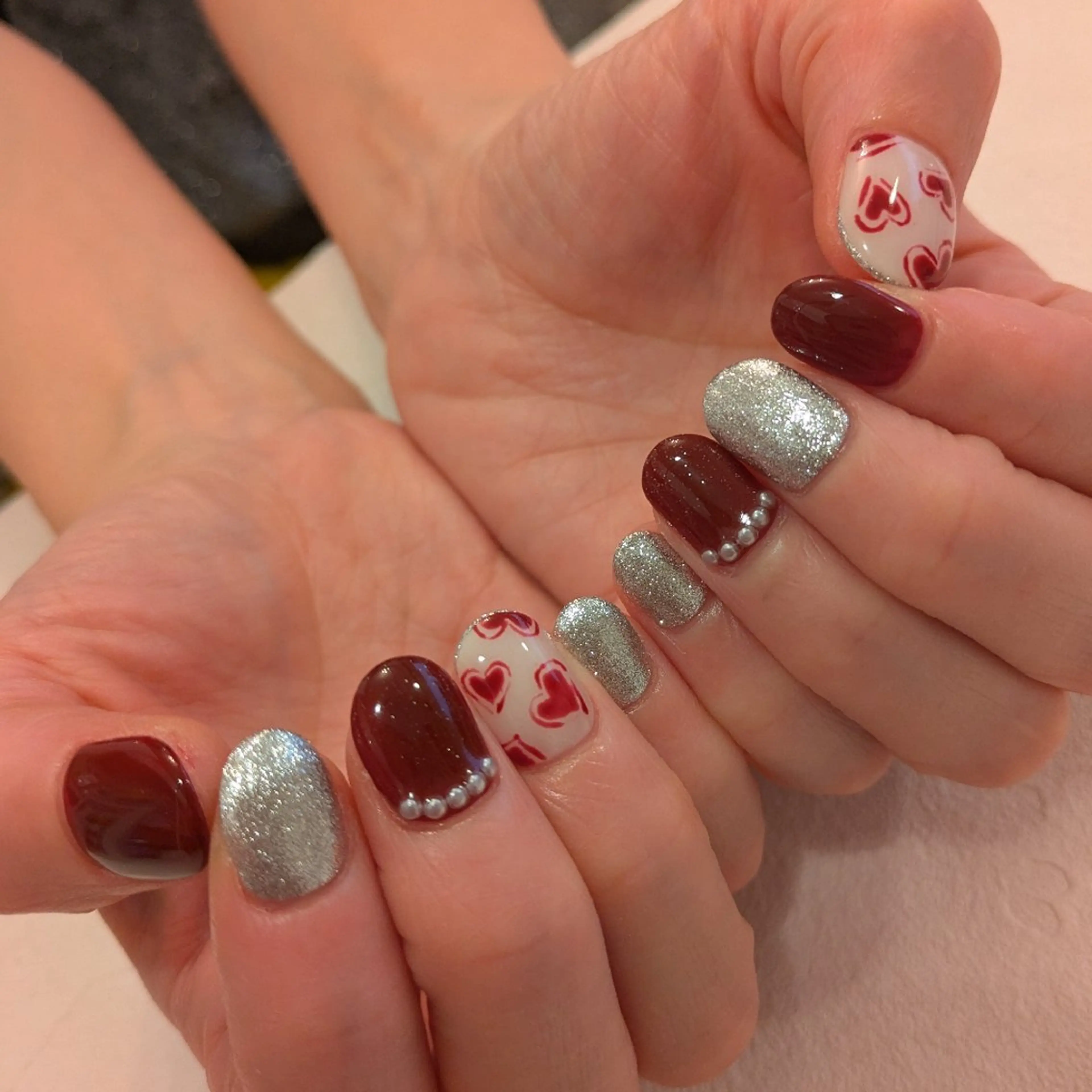 ネイル ハート ジェヌインネイル 河内のネイルデザイン