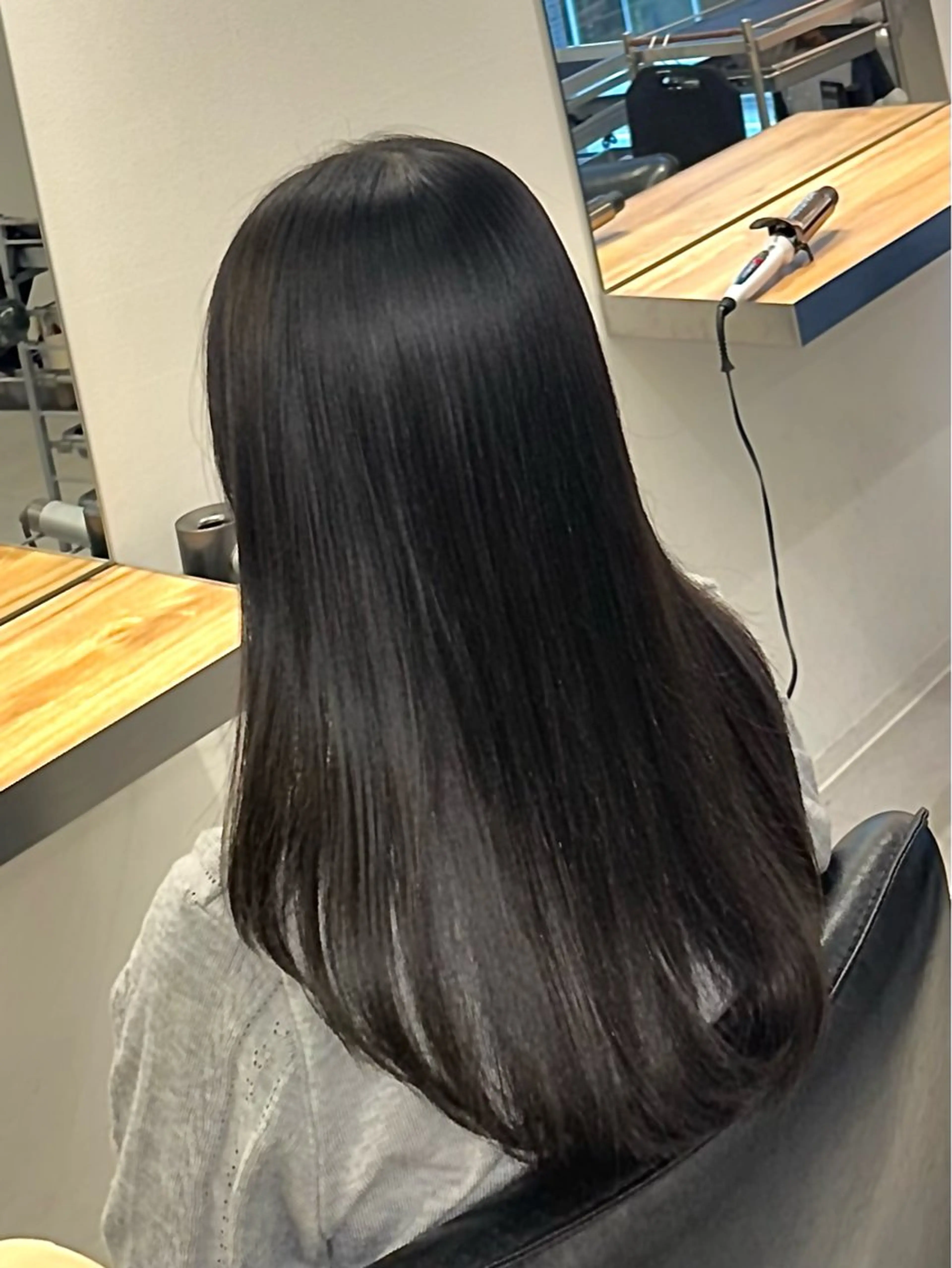 セミロング カラー 久次米 智人のヘアスタイル