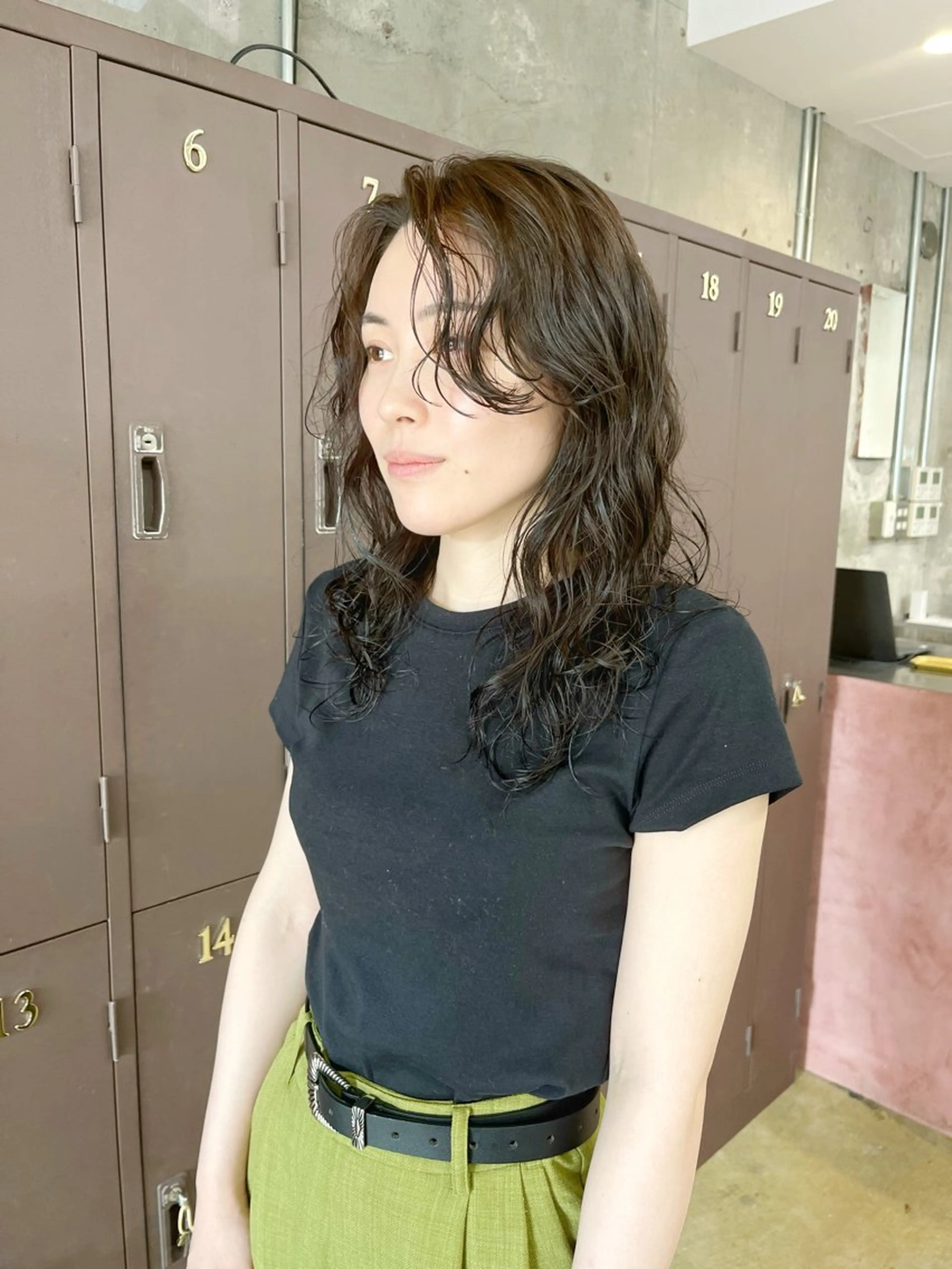 セミロング カラー パーマ セミロングパーマ 透明感カラー レイヤーカット カット ヘアカラー パーマ 小木曽智美 /ボブ/ショートのヘアスタイル