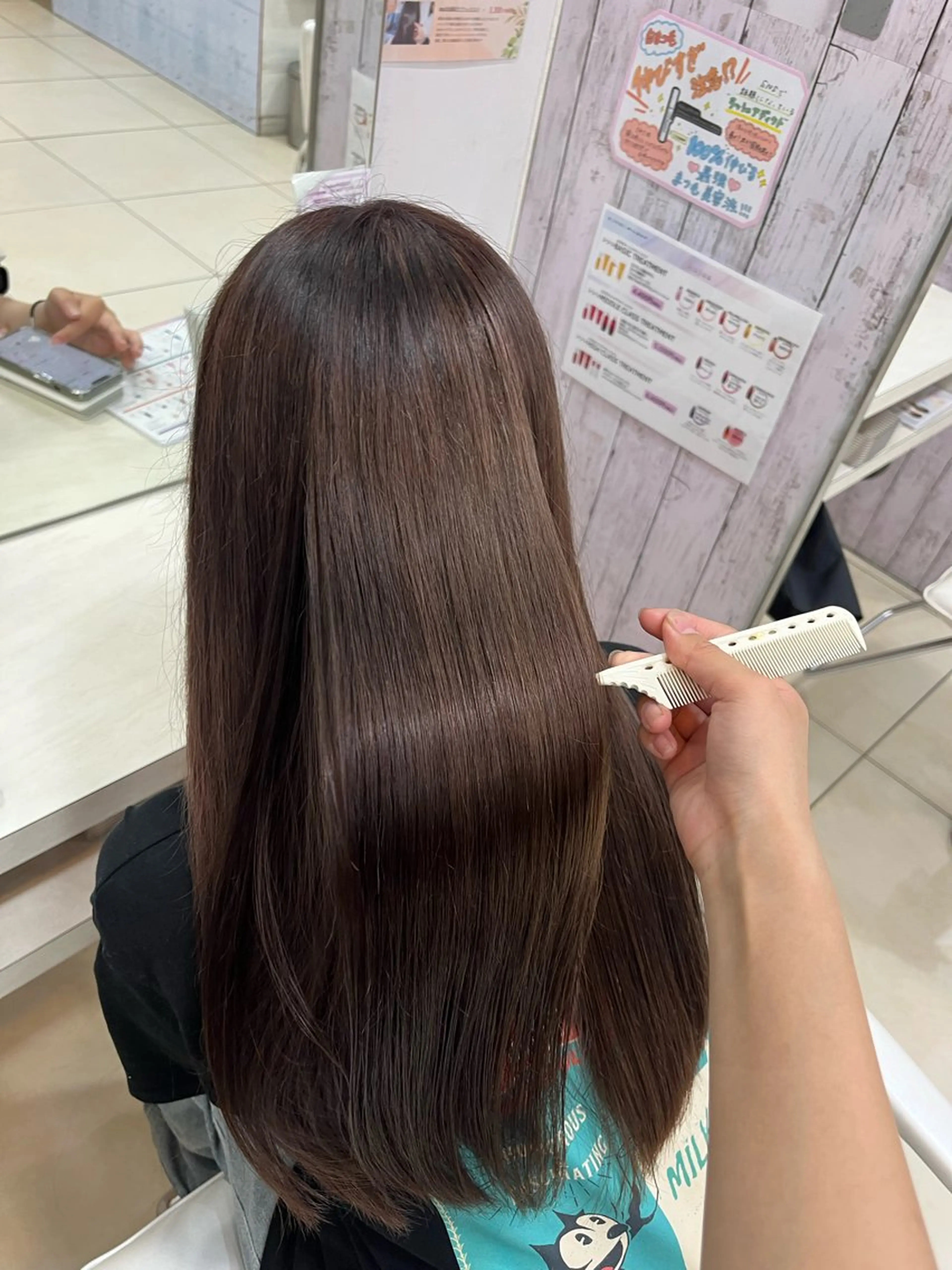 セミロング ヘアカラー トリートメント 【髪質改善カラー】 あむ·. ⟡ 🖤のヘアスタイル