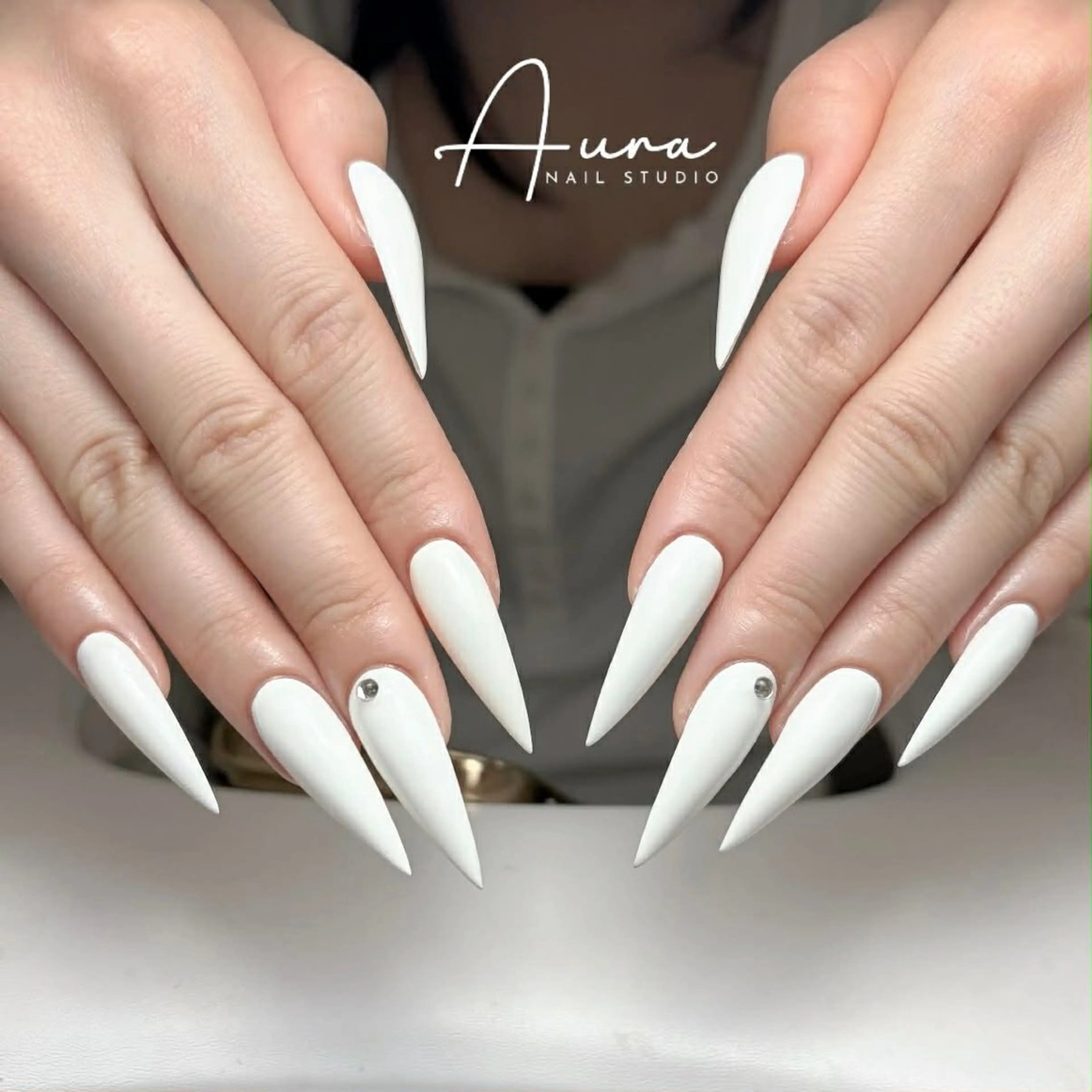 ネイル ハンドネイル Aura Nail Studioのネイルデザイン