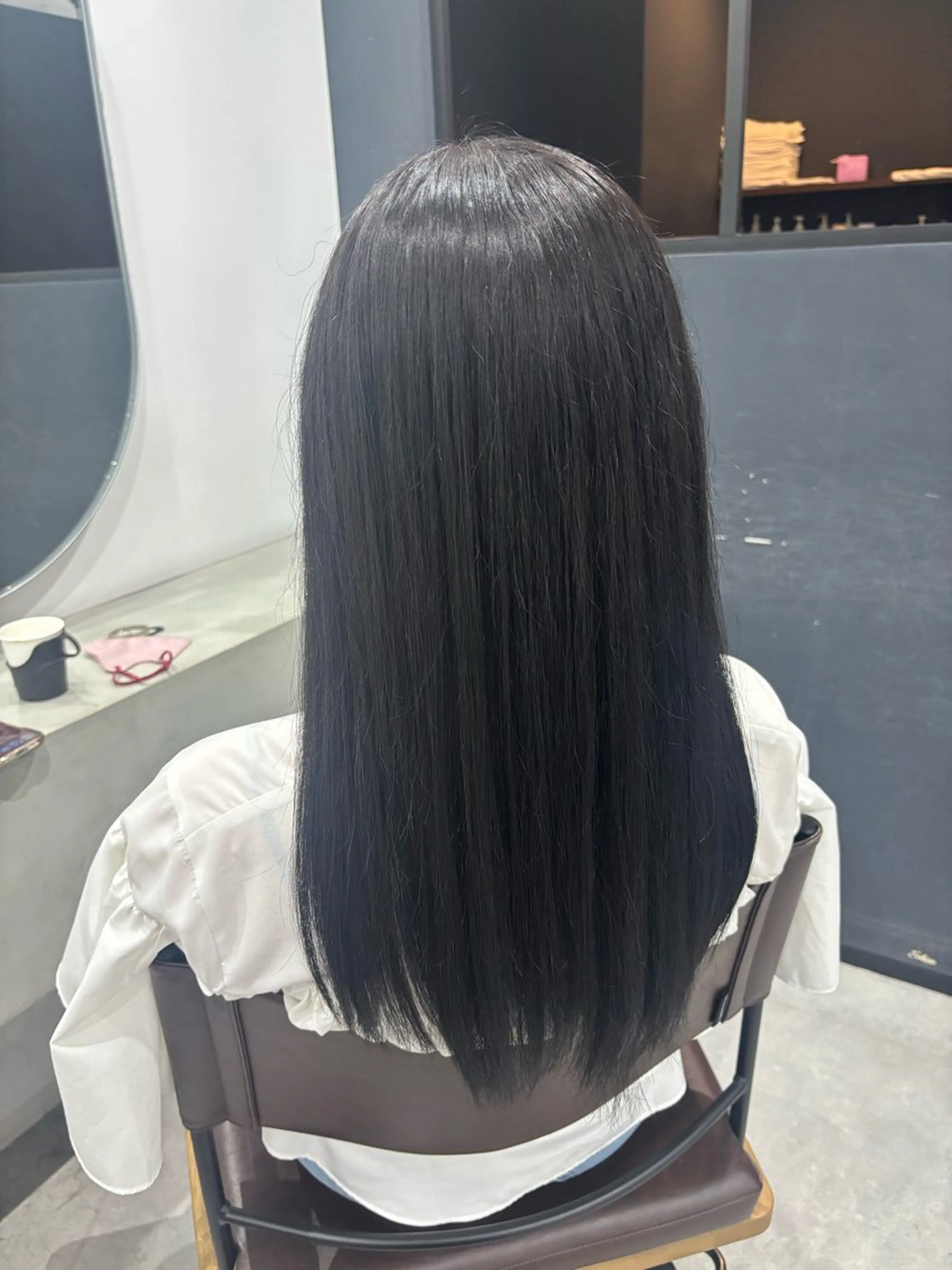 ロング カラー 佐古 里美華のヘアスタイル