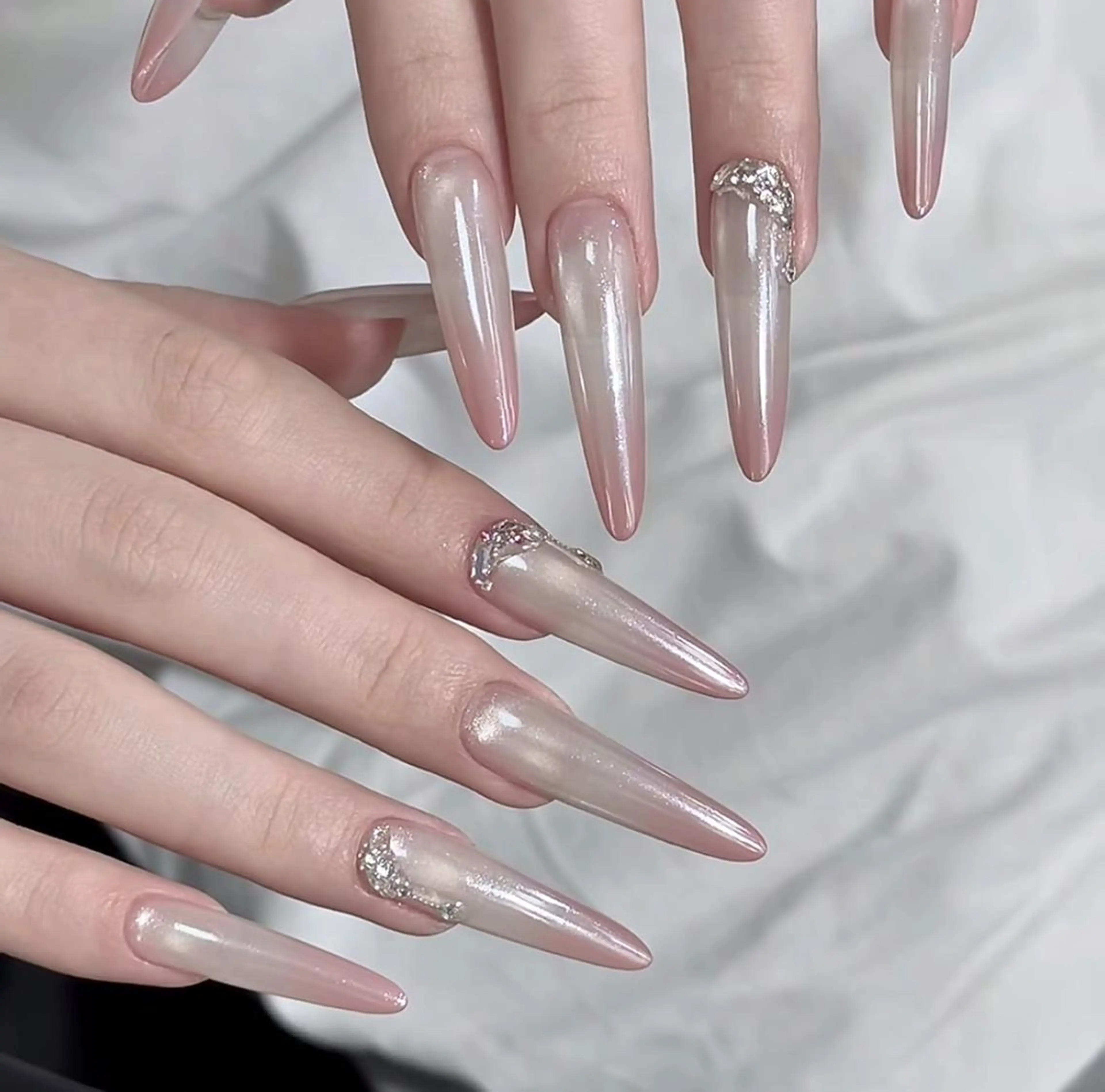 ネイル ハンドネイル Pure&Rich Nailのネイルデザイン