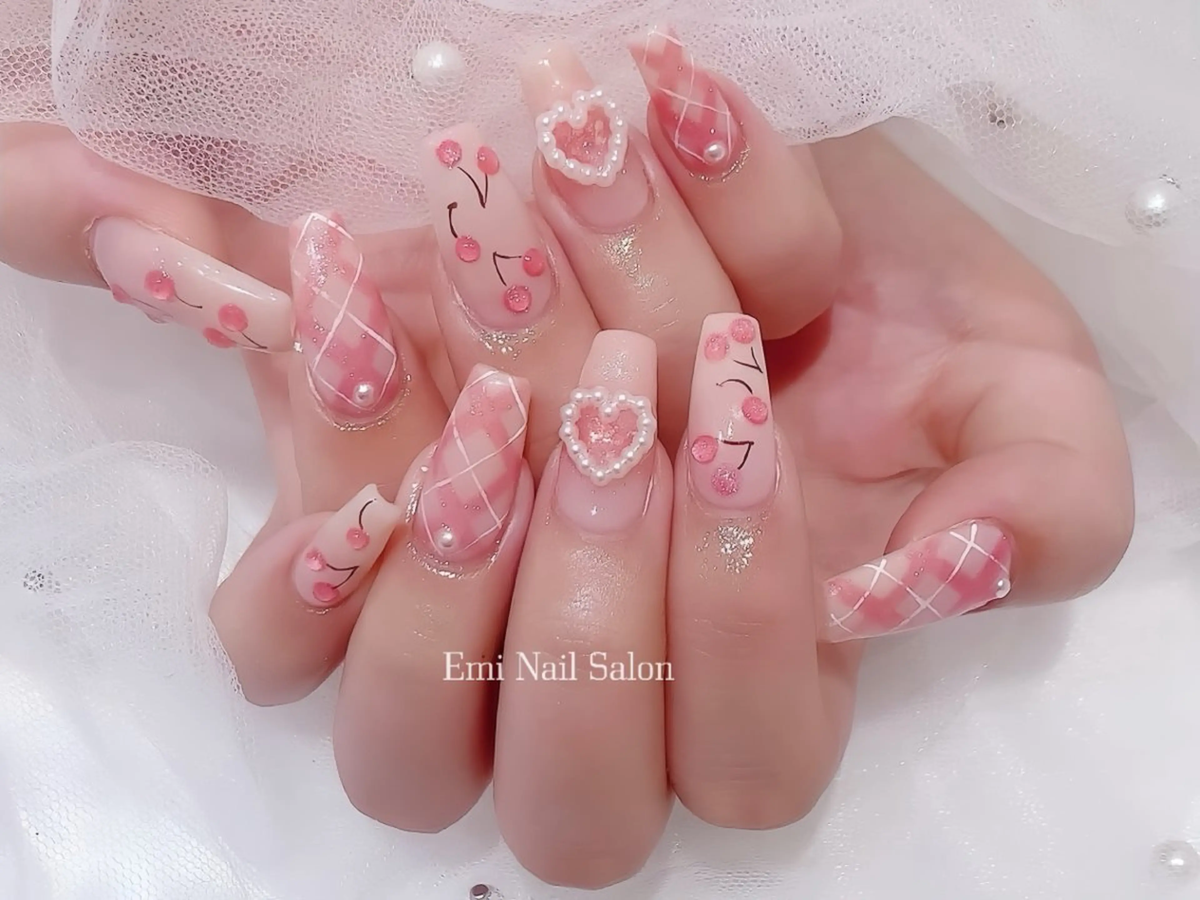 ネイル アートネイル ジェルネイル ネイルチップ Rin Nail 新大久保店のネイルデザイン