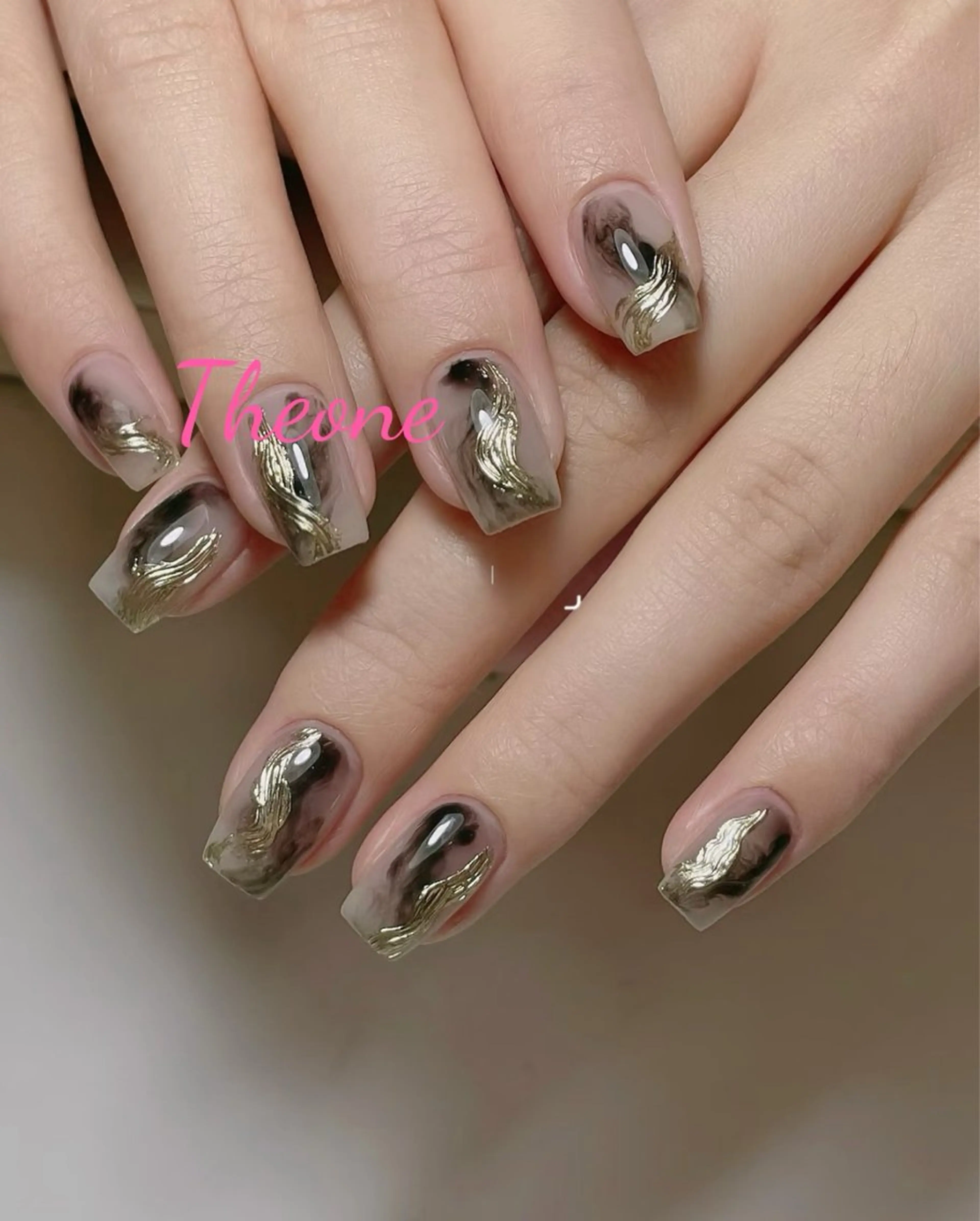 ネイル 内村 ミナのネイルデザイン