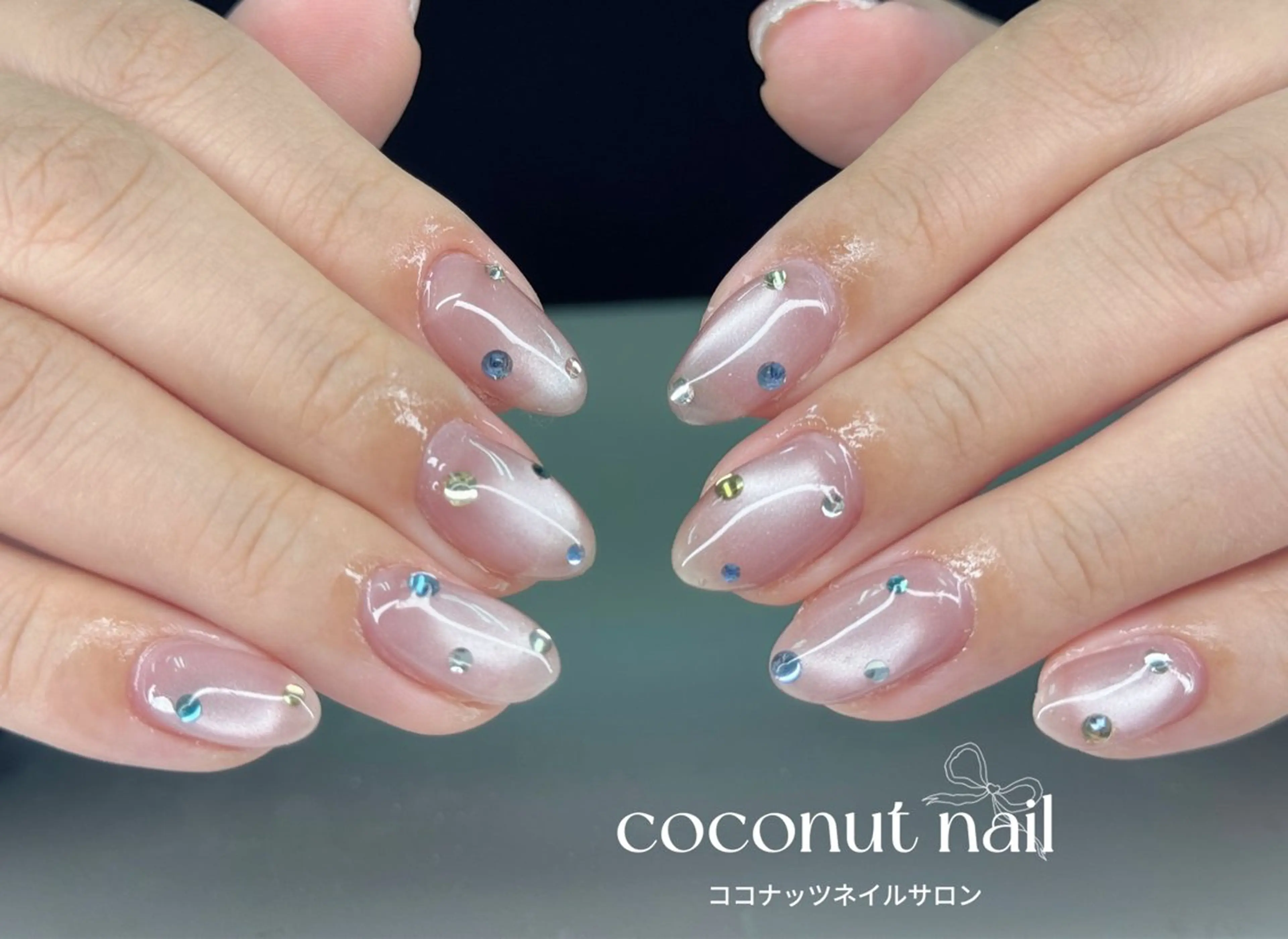 ネイル べっ甲ネイル フレンチネイル キラキラネイル マグネットネイル 大理石ネイル(マーブル) ハンドネイル 神田 ココナッツのネイルデザイン