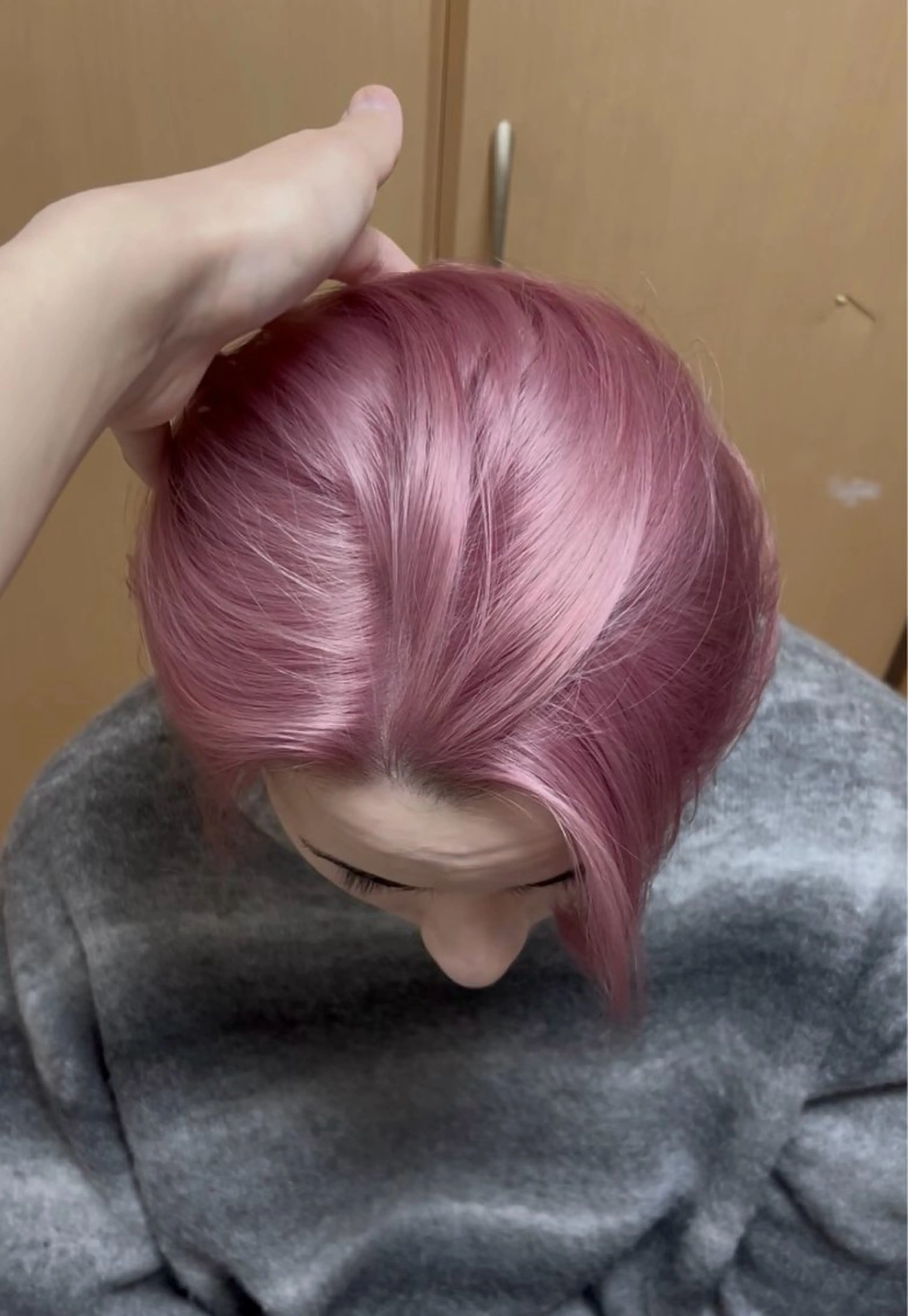 カラー ブリーチ ケアブリーチ ハイトーンカラー ピンクカラー ヘアカラー 春島 翼のヘアスタイル