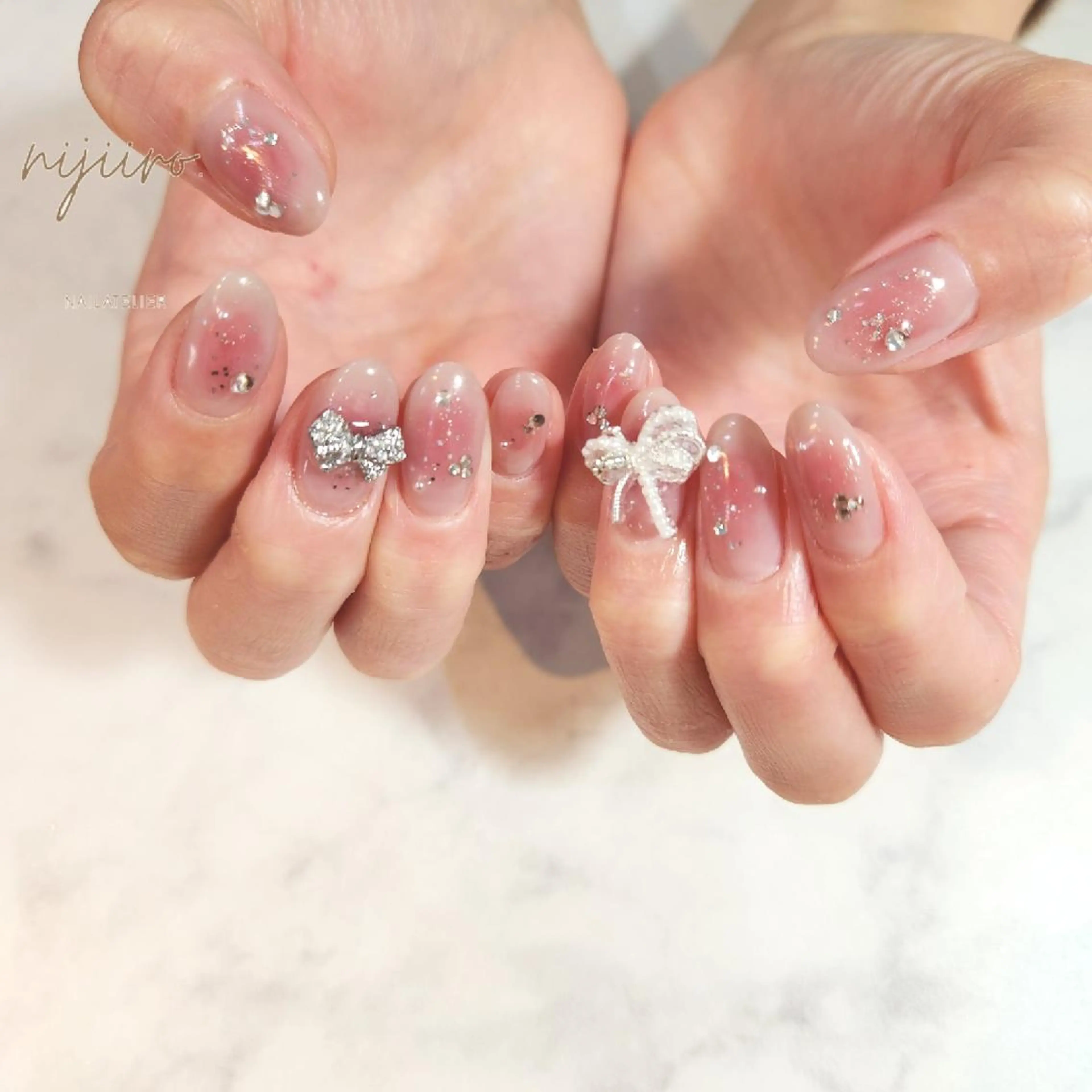 ネイル ハンドネイル nailatelier nijiiro.所属・nijiiro🌈 サトウのネイルデザイン