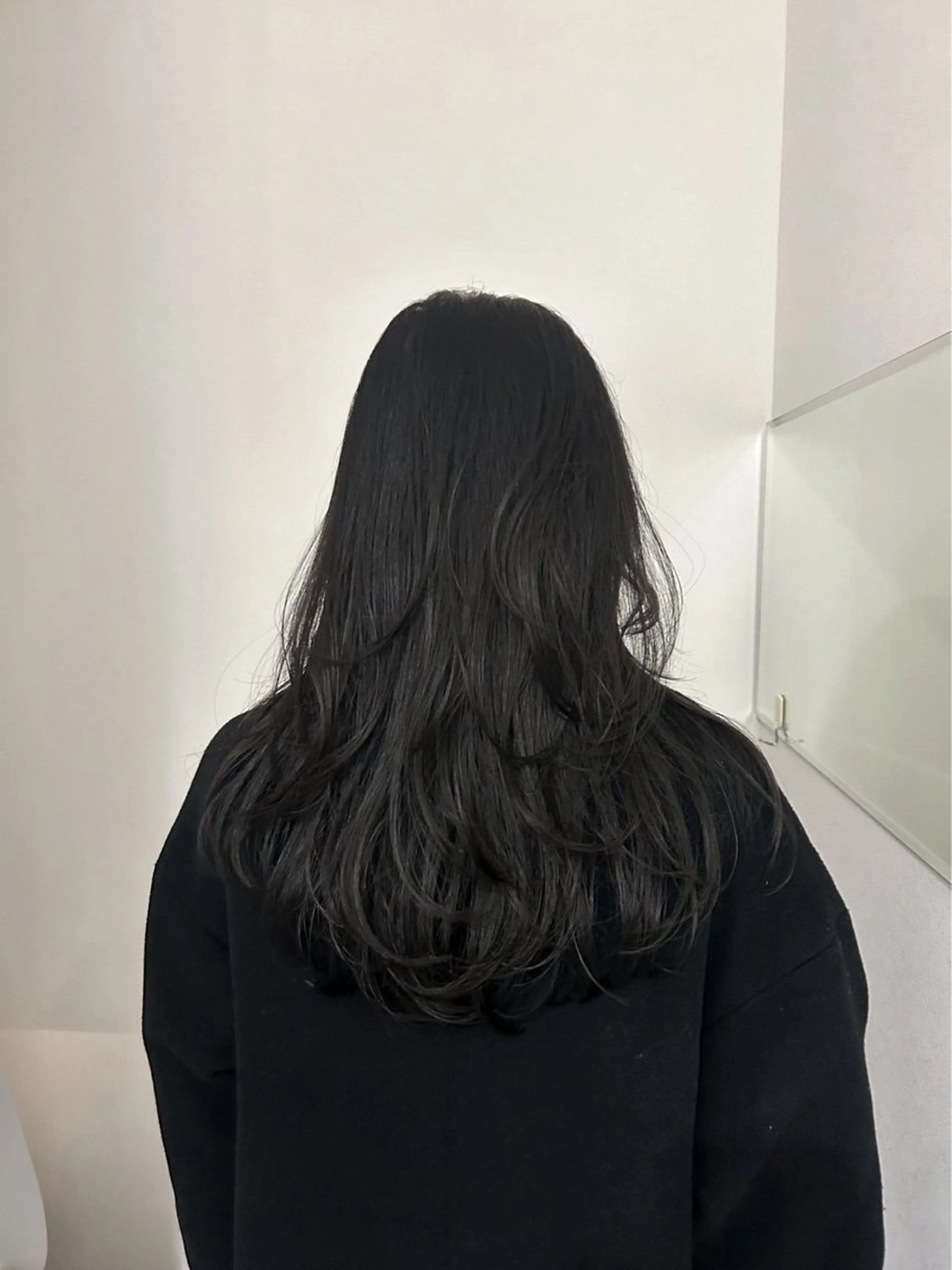 ロング カラー ヘアカラー トリートメント ヘッドスパ ヘアセット 🖤:抜け感×大人 スタイル/Aoiのヘアスタイル