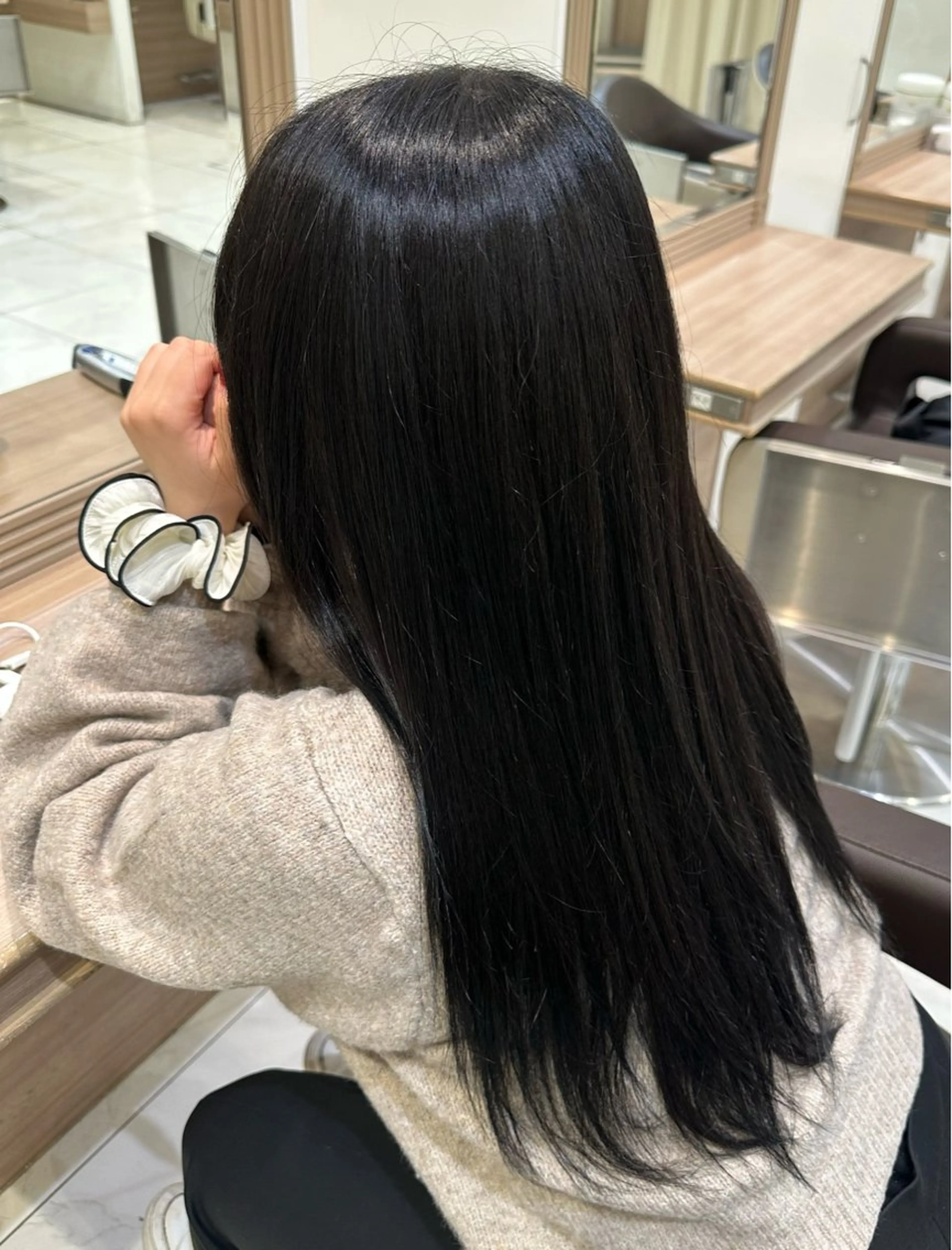 ロング カラー ヘアカラー トリートメント 韓国レイヤー🇰🇷 Hiiro💜のヘアスタイル