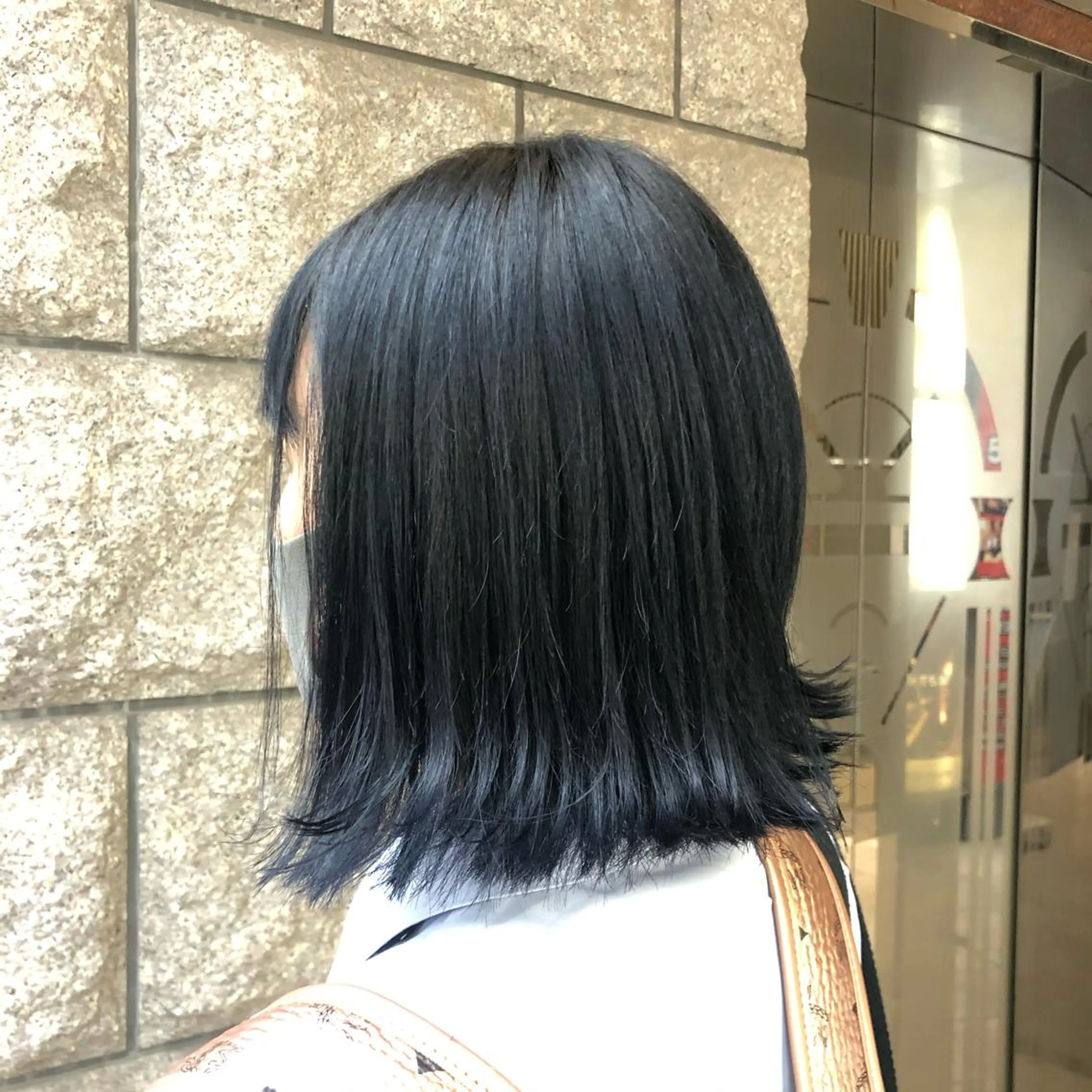 ミディアム カラー ゆう🫧 透明感/ハイトーンのヘアスタイル