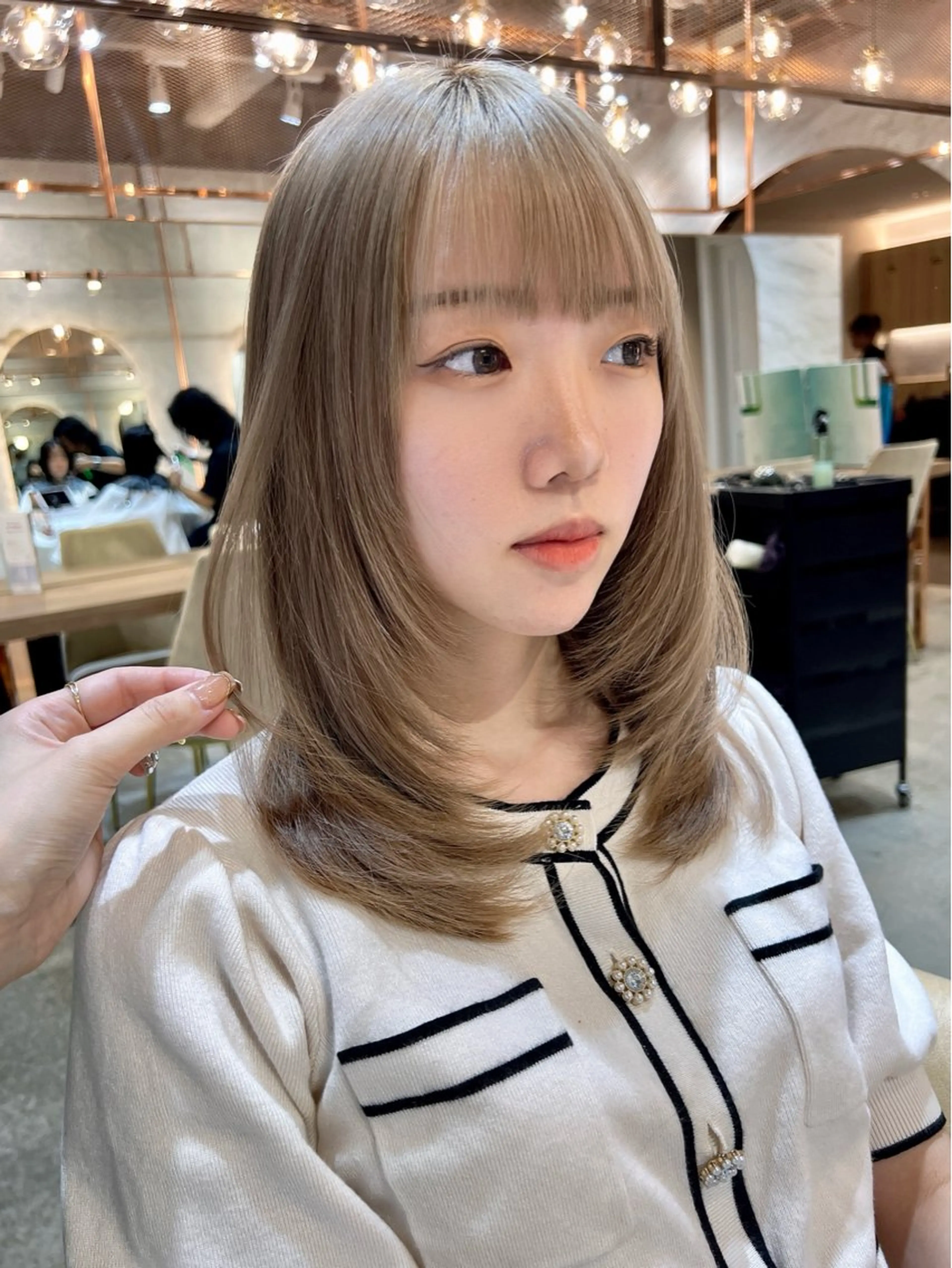 ミディアム レイヤーカット カット ヘアカラー トリートメント 韓国ヘア♡おくれ毛♡ ボブ♡sayakaのヘアスタイル