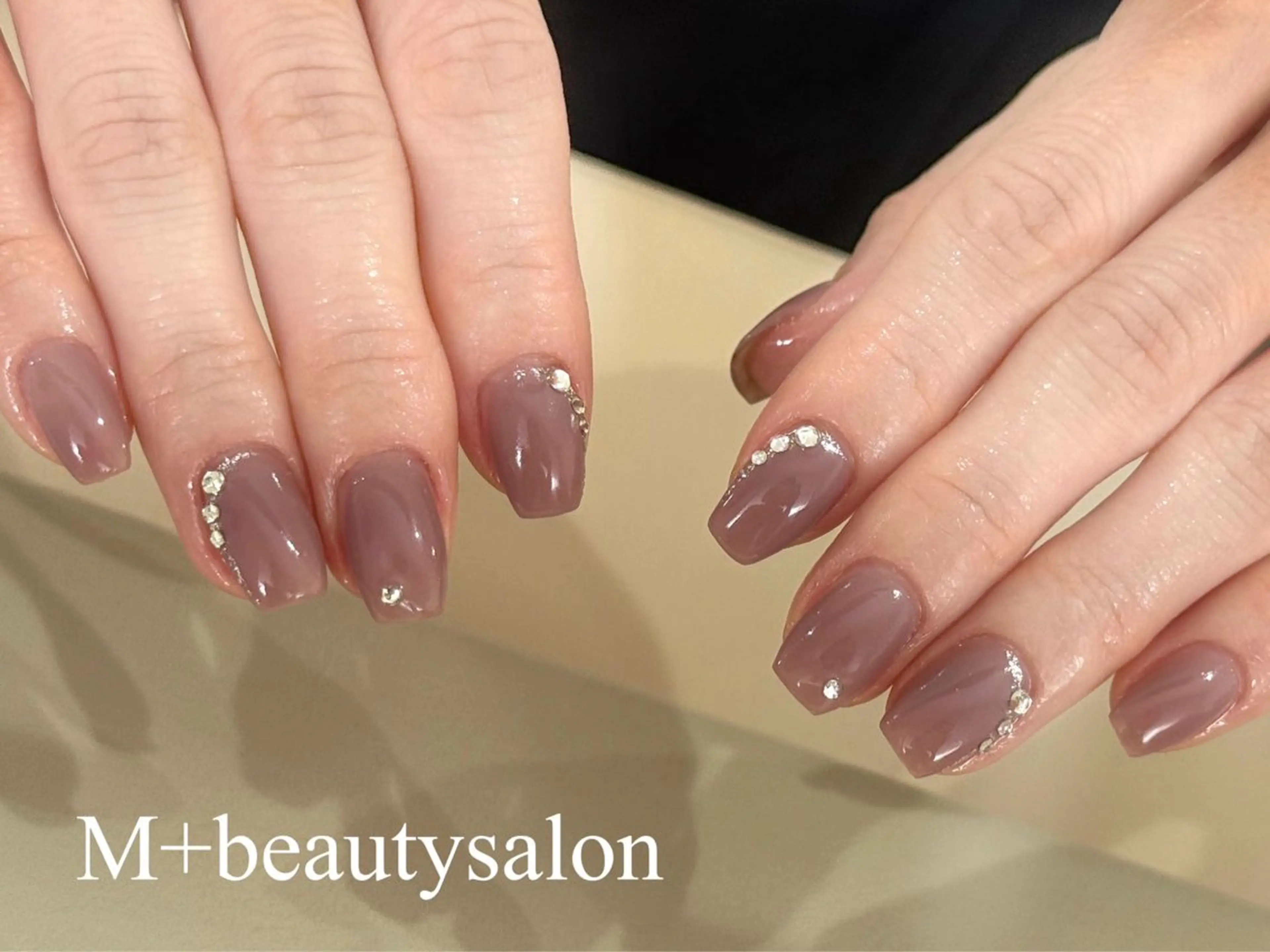 ネイル M+  Beauty Salonのネイルデザイン