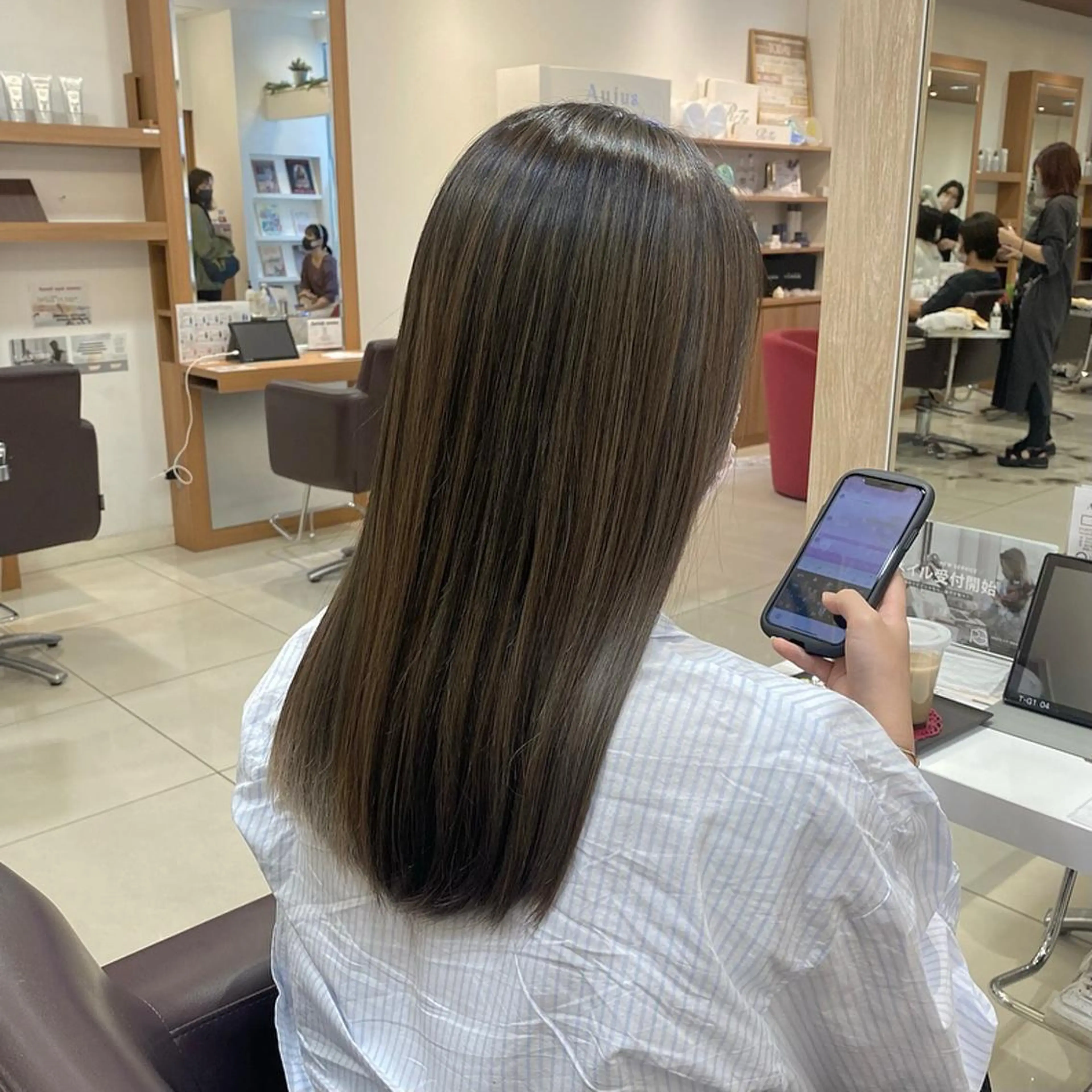 ロング カラー 【カラー指名No 1✨】HIBIKIのヘアスタイル