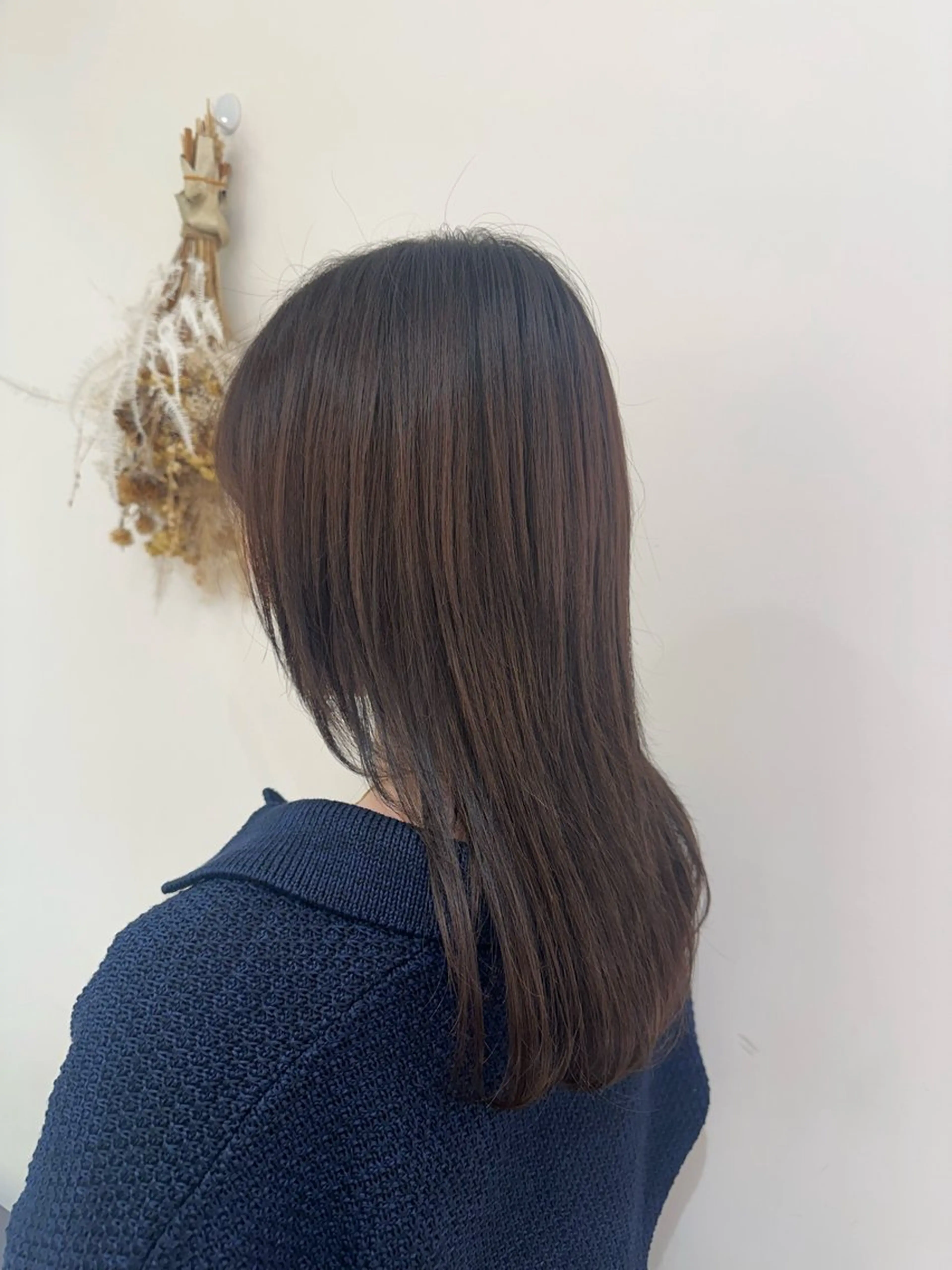 ミディアム カラー ヘアアレンジ タイトボブ個性派カラ ーAKANEのヘアスタイル