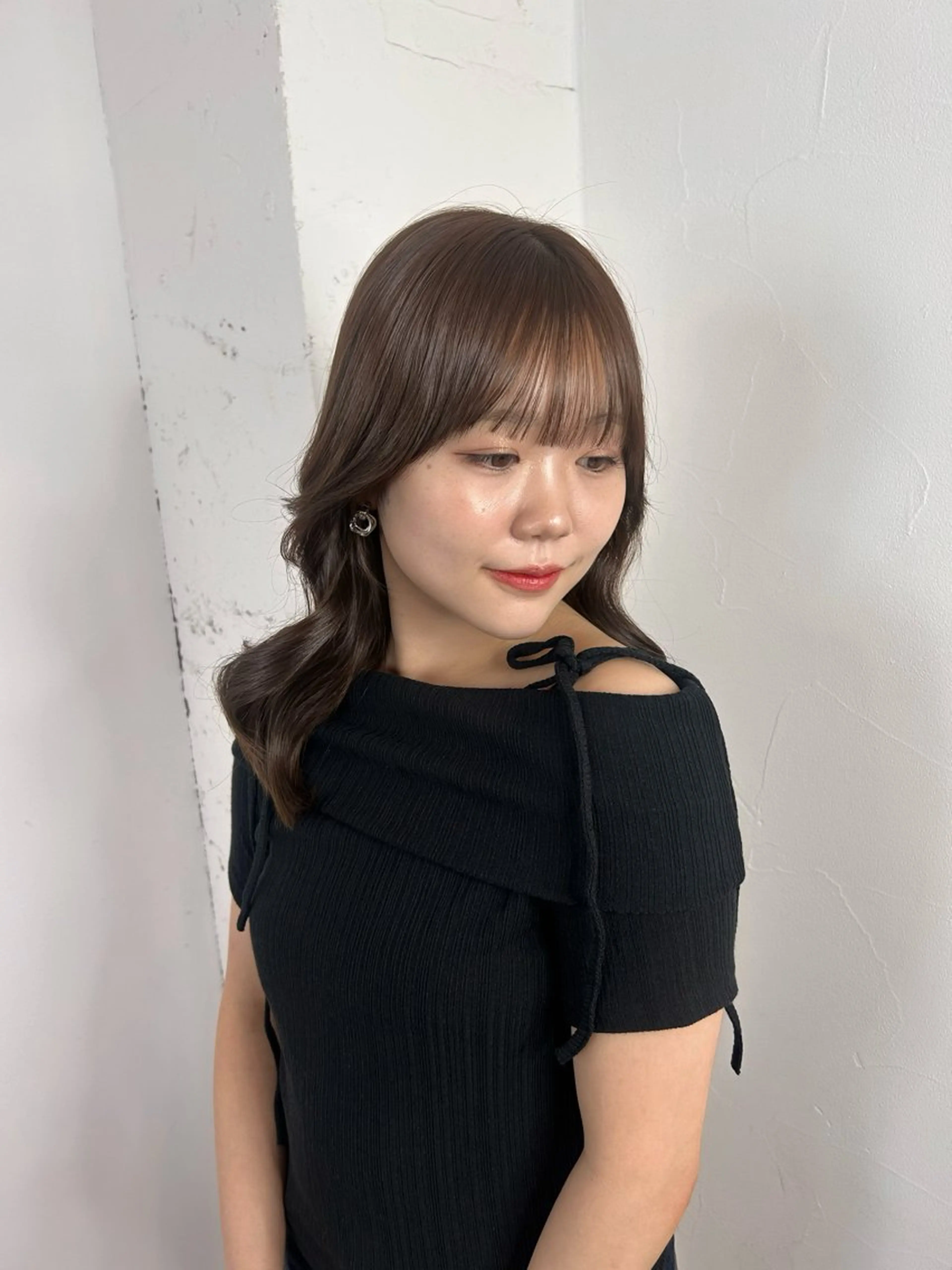 ミディアム 縮毛矯正 宮本晃成のヘアスタイル