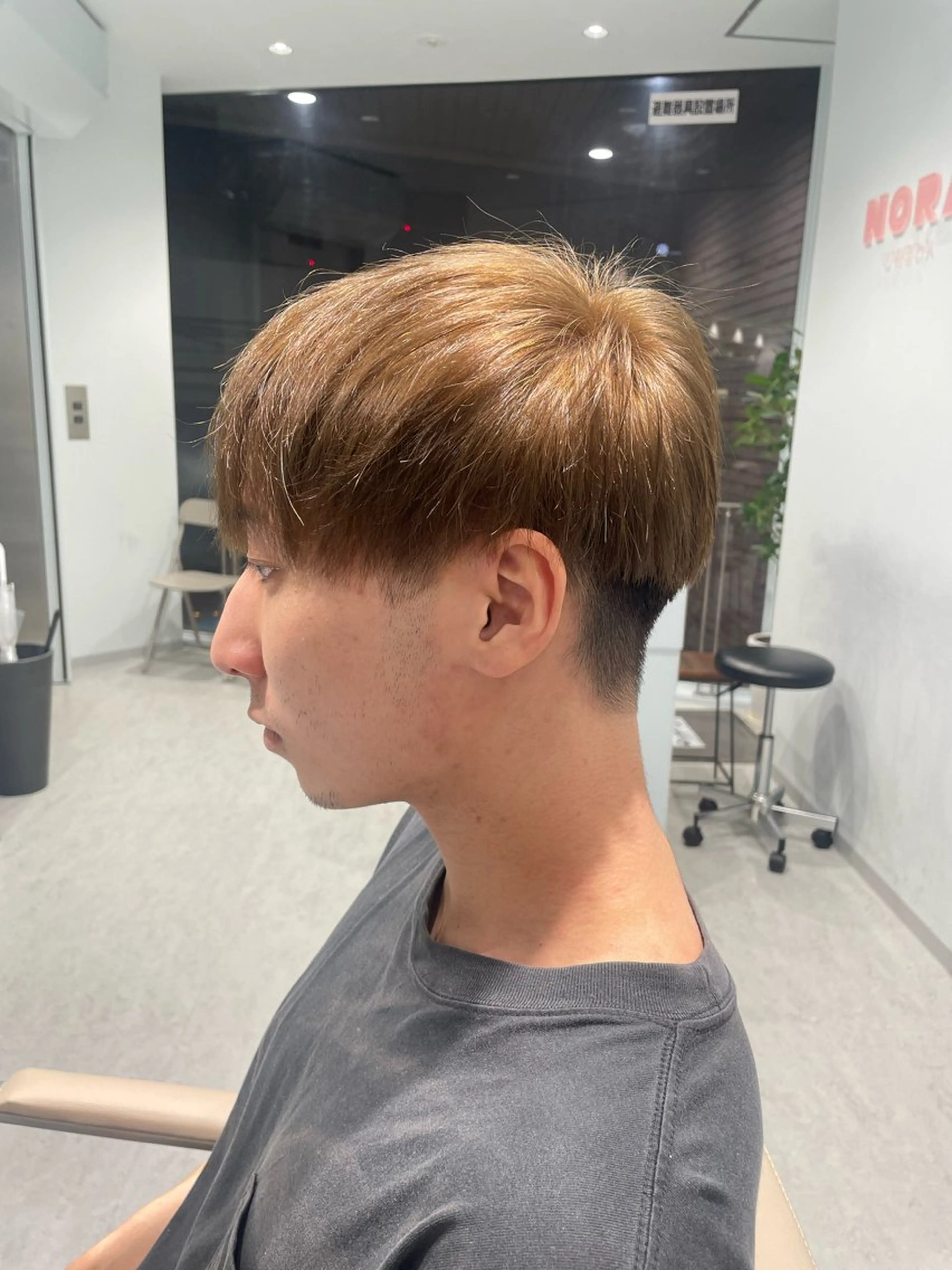 カラー メンズ ヘアカラー 村上 奈乃果のヘアスタイル