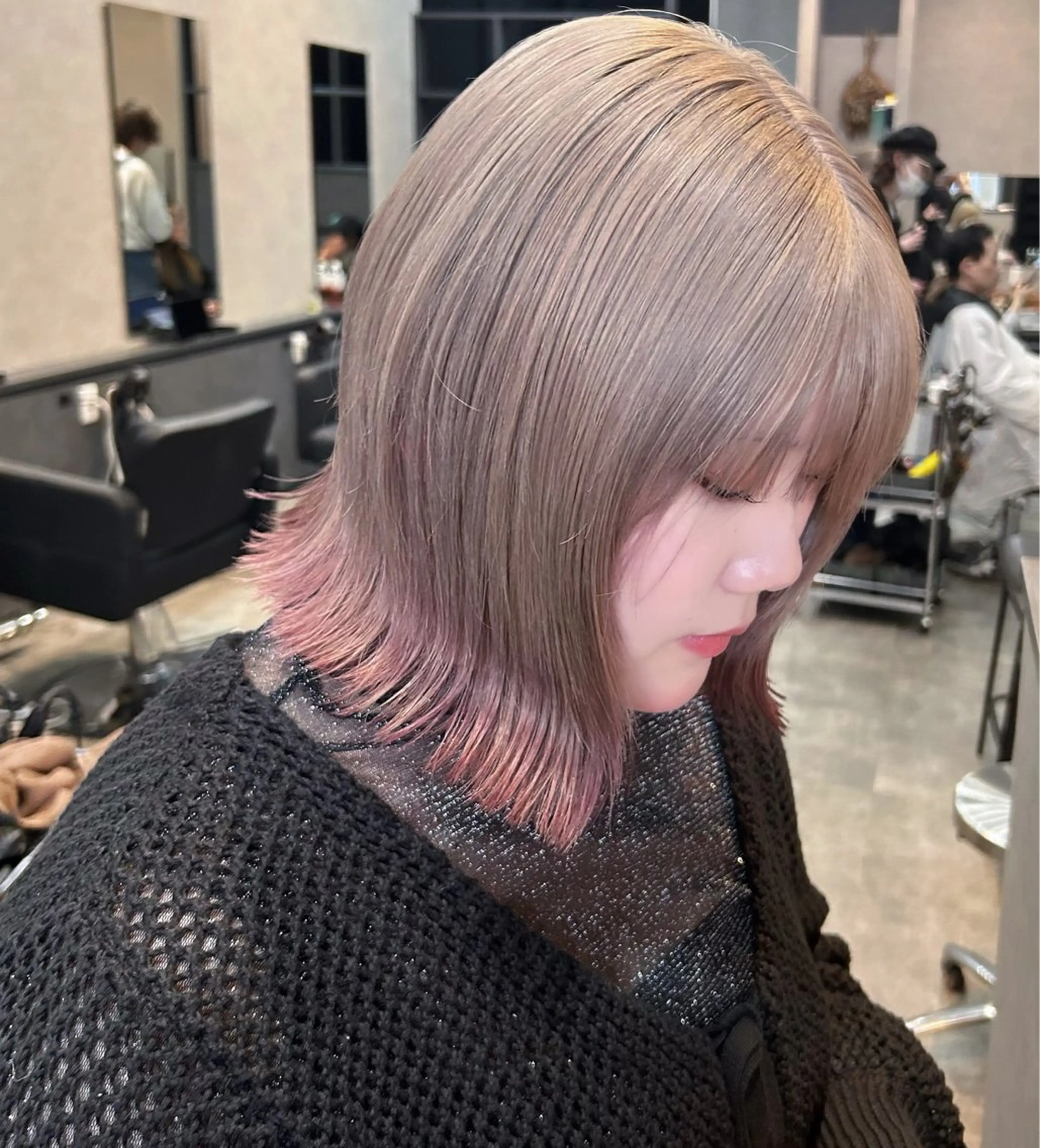 カラー ベージュカラー ホワイトベージュ miharu‪‪/ ハイトーン/複雑履歴のヘアスタイル