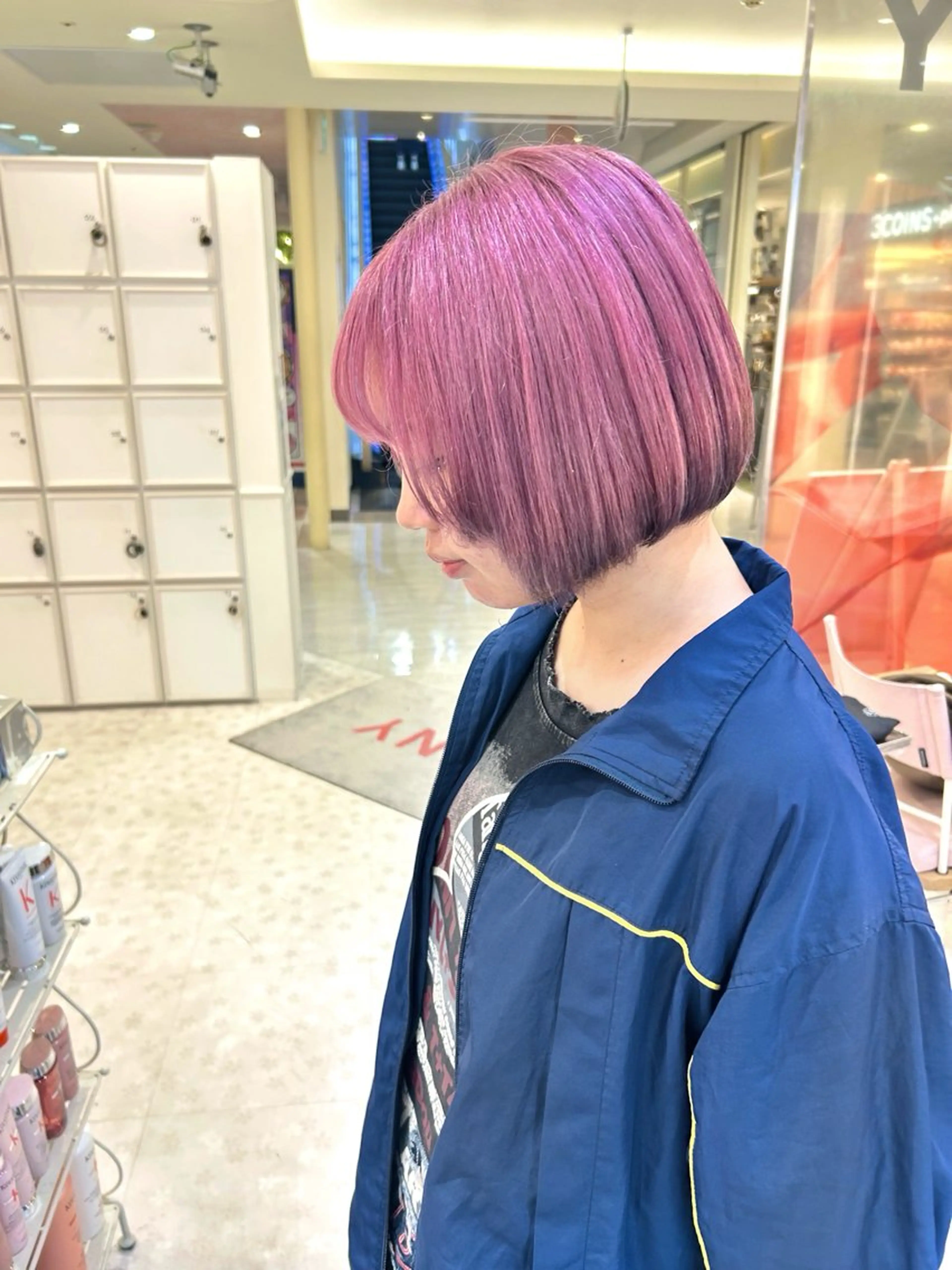 カラー Via  京都烏丸所属・RINA/ハイトーン /レイヤー/髪質改善のヘアスタイル