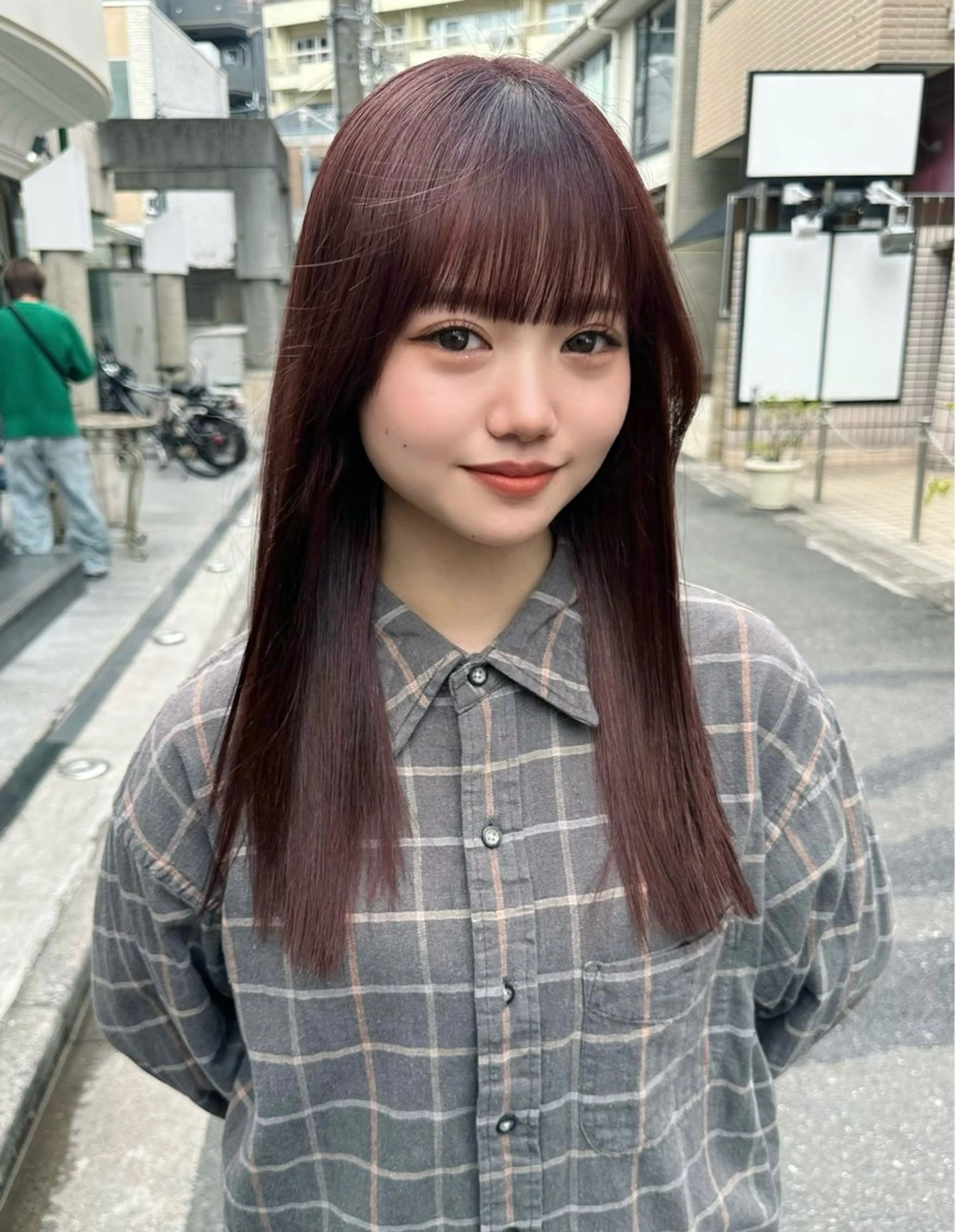 セミロング カラー ブリーチ ブラウンカラー ブリーチなしカラー ピンクカラー ピンクブラウン ヘアカラー トリートメント ヘッドスパ 韓国系レイヤー特化 hiroのヘアスタイル