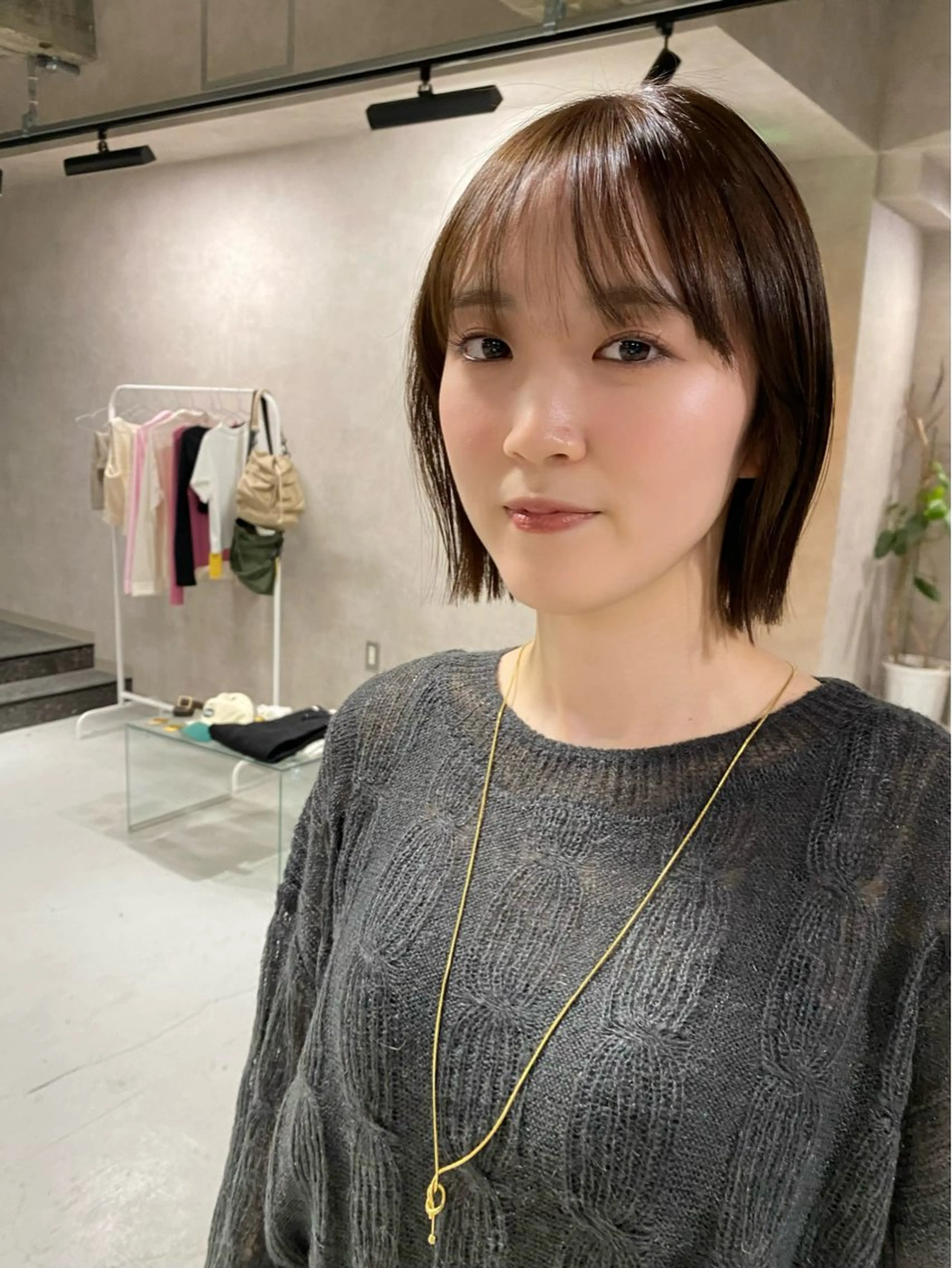 ミディアム カラー カット ヘアカラー トリートメント 似合わせカット レイヤー/ボブのヘアスタイル