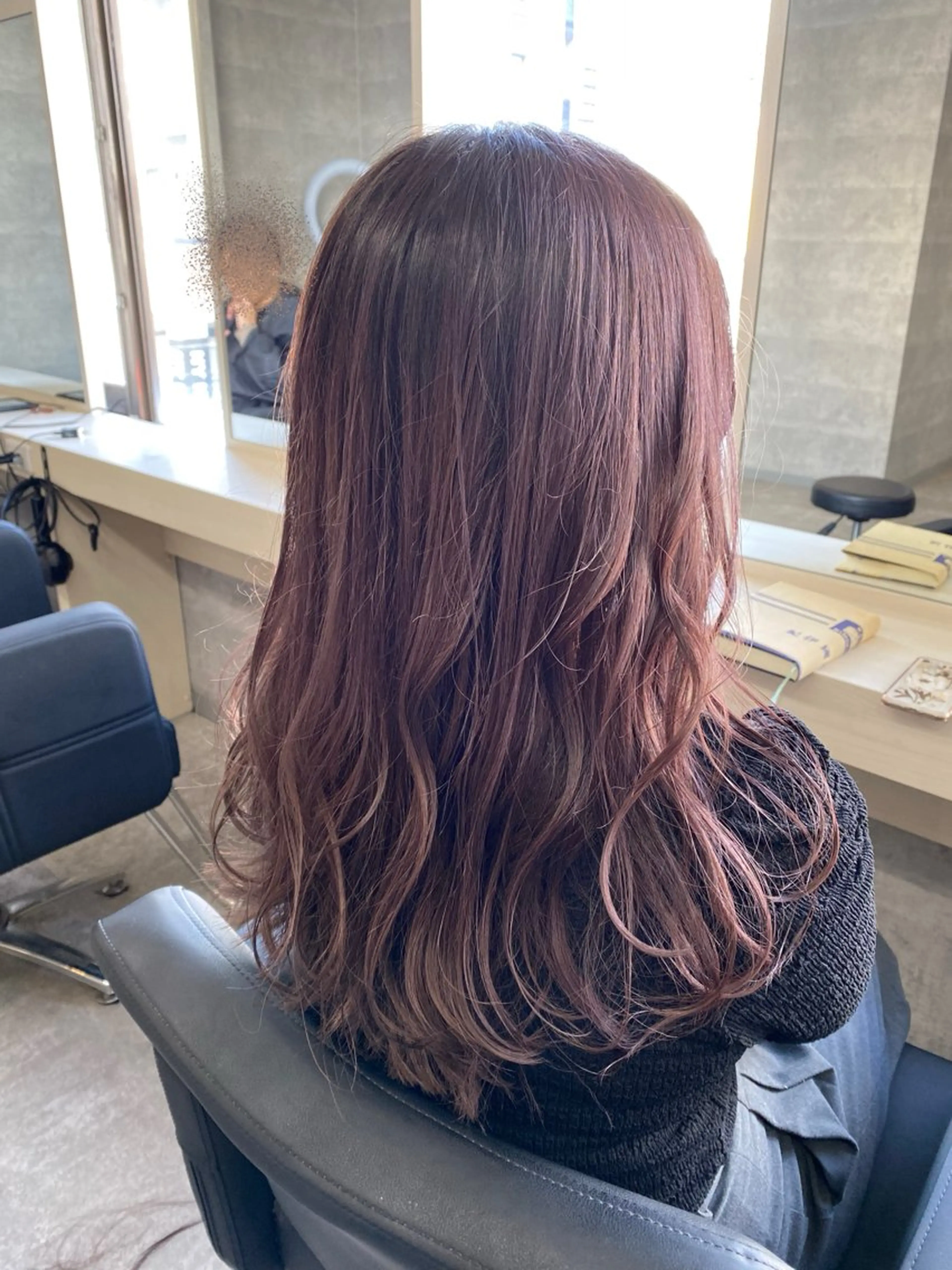 セミロング _WHITE 高槻店 平野湧人　/髪質改善のヘアスタイル