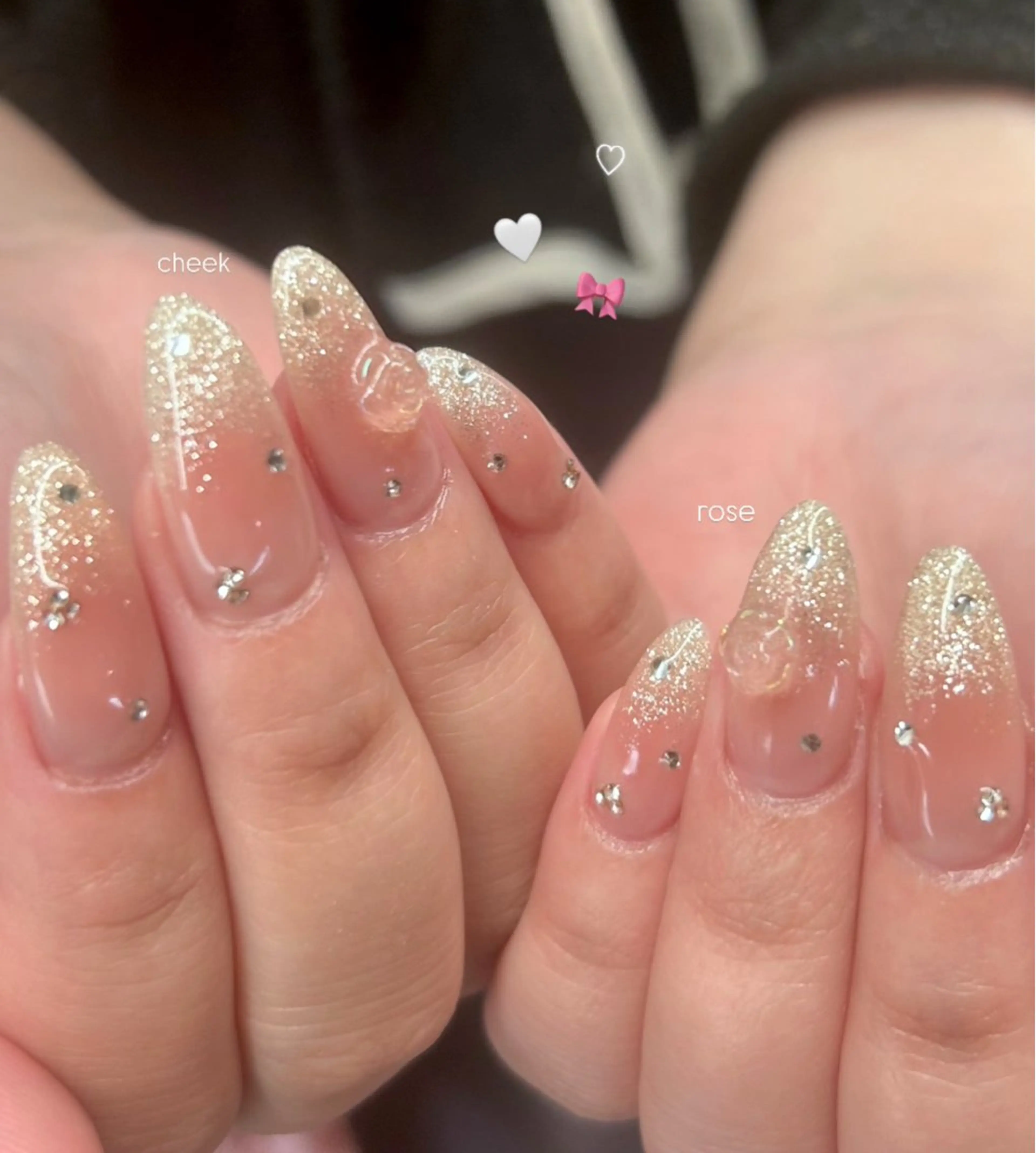 ネイル ハンドネイル EmaNail🎀 Haaruのネイルデザイン