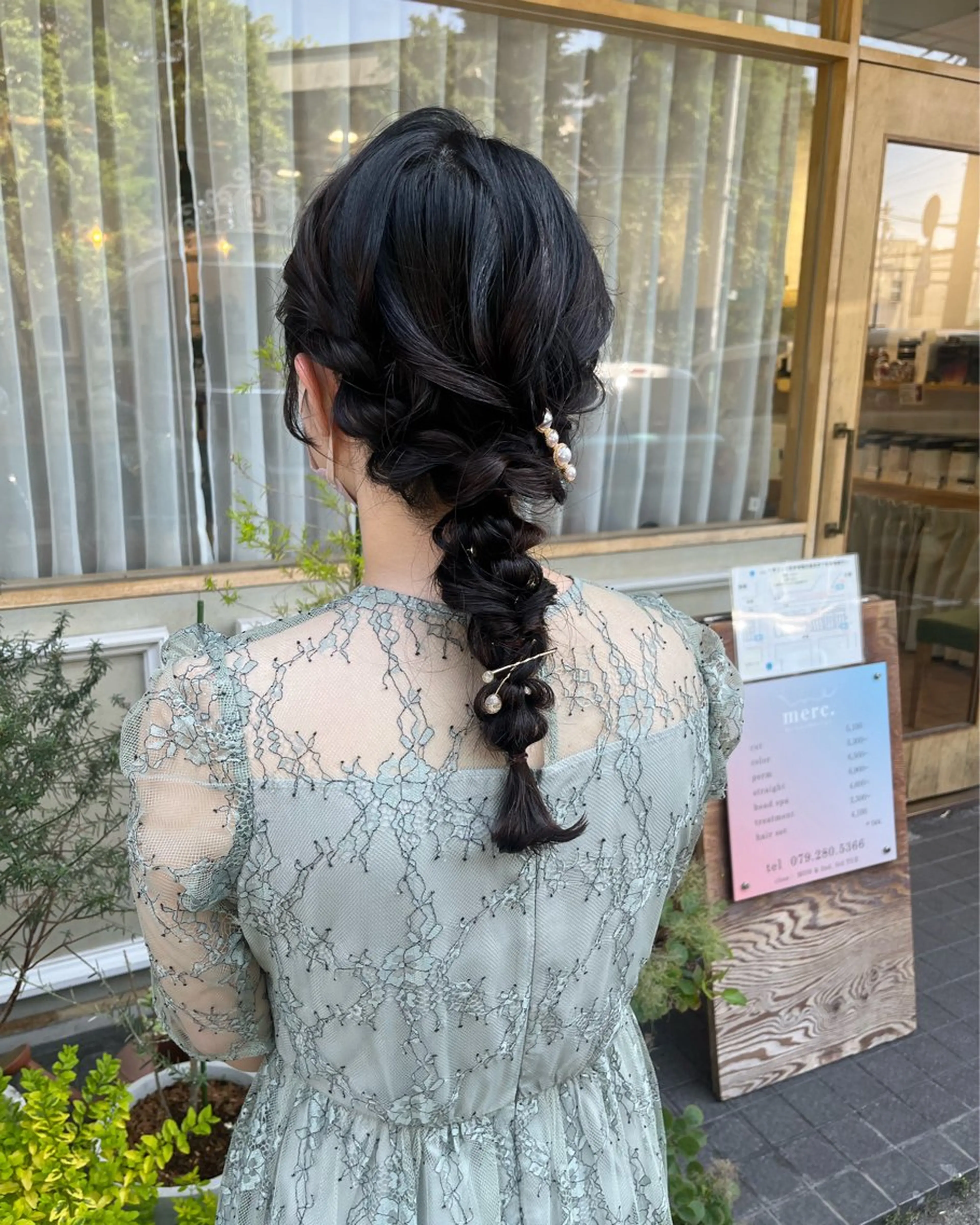 セミロング カラー ヘアアレンジ merc. 🩵せのおのヘアスタイル